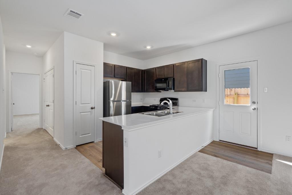 230 Gabbro Gdns, Maxwell, TX 78656