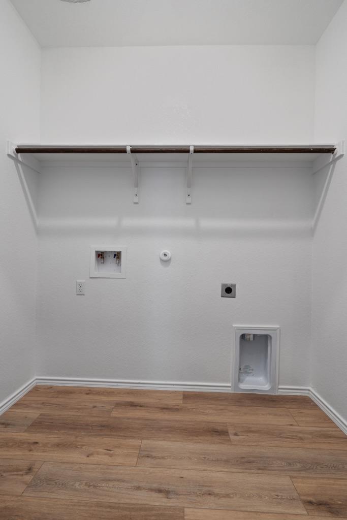 230 Gabbro Gdns, Maxwell, TX 78656