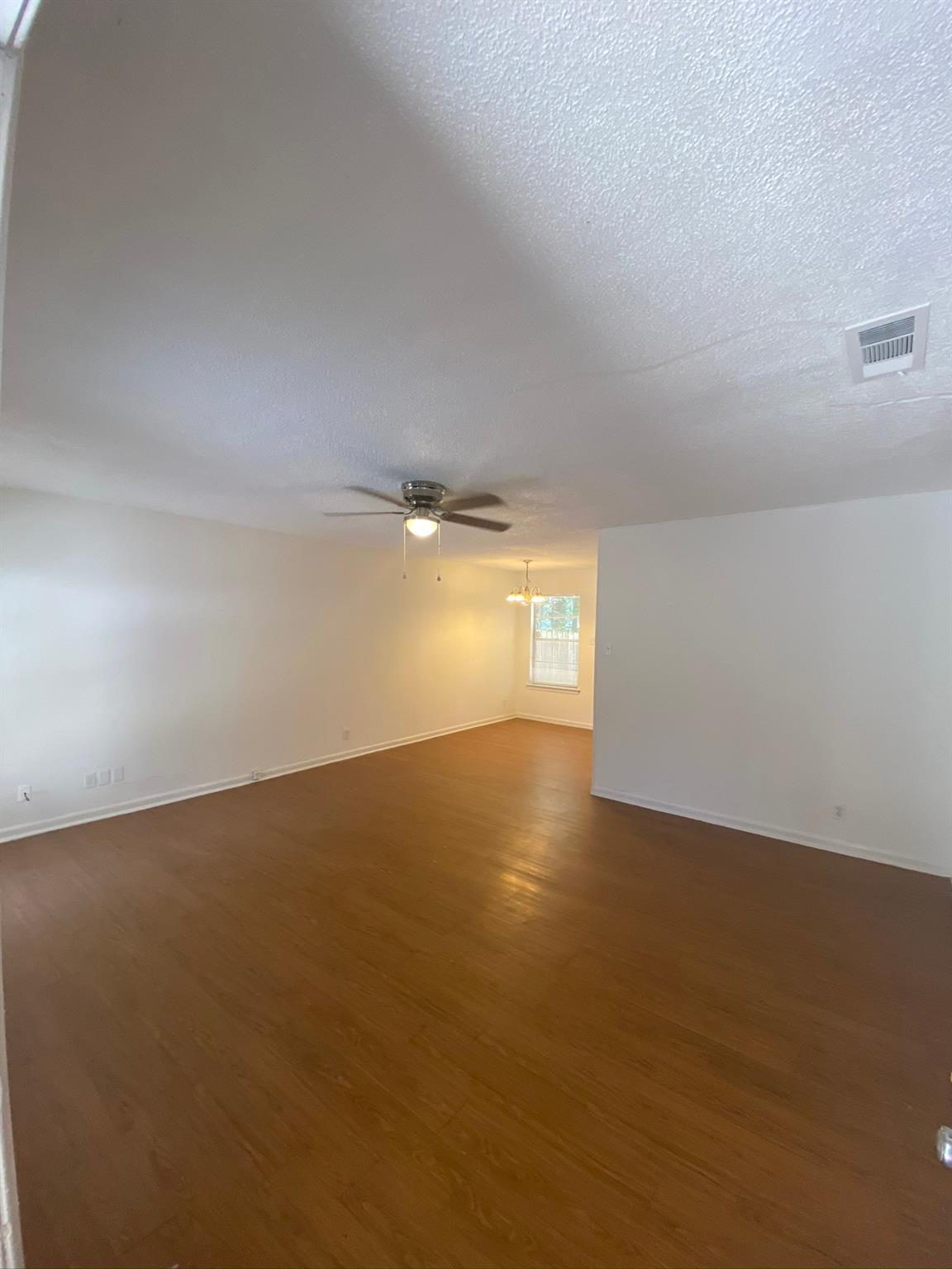 3402 S Oak Dr # B, Austin, TX 78704