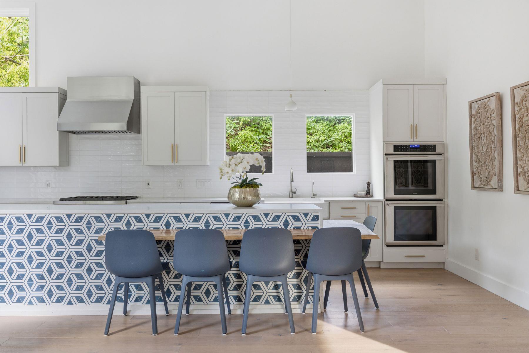 3508 Bridle Path, Austin, TX 78703