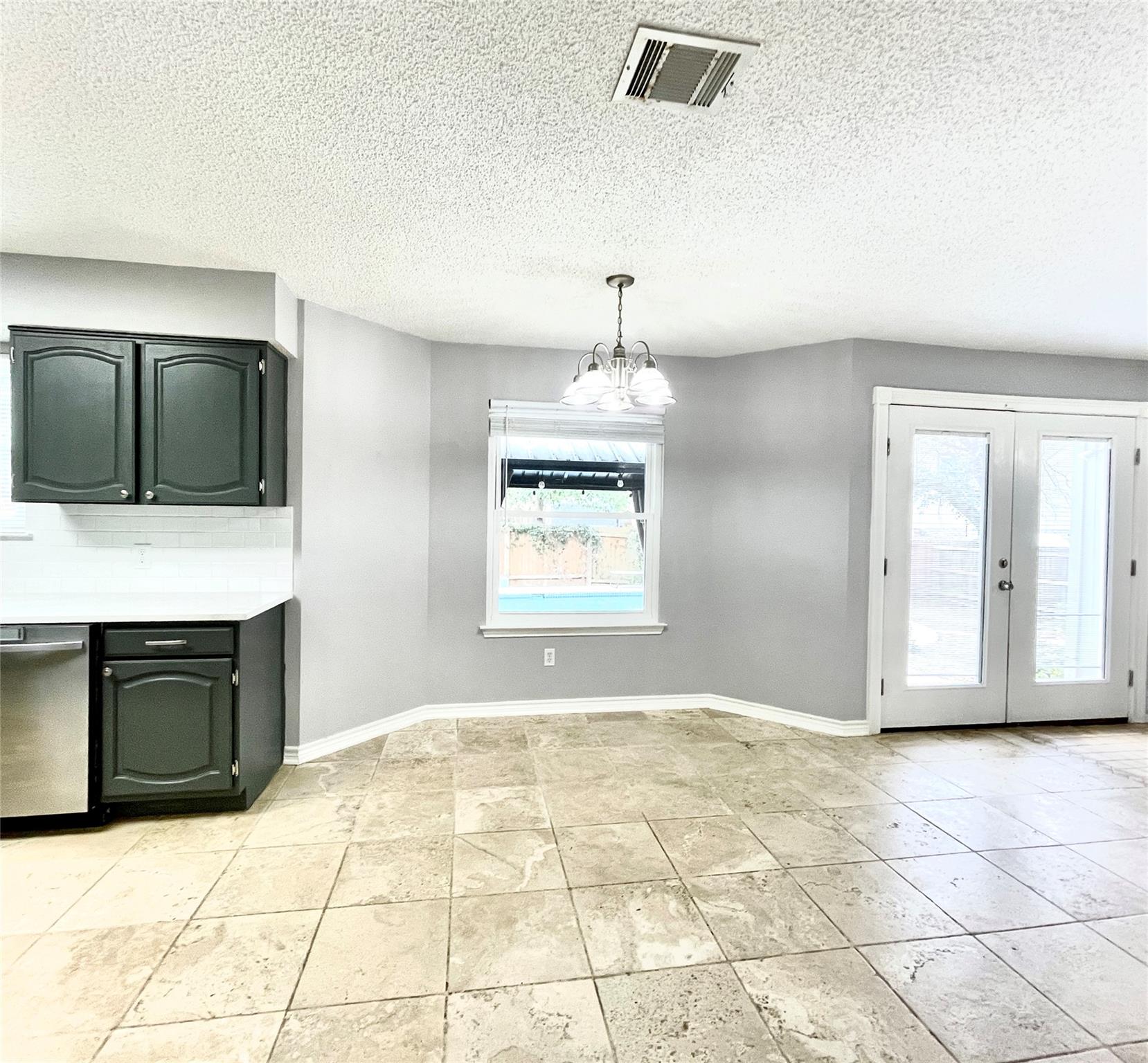 13242 Kerrville Folkway, Austin, TX 78729