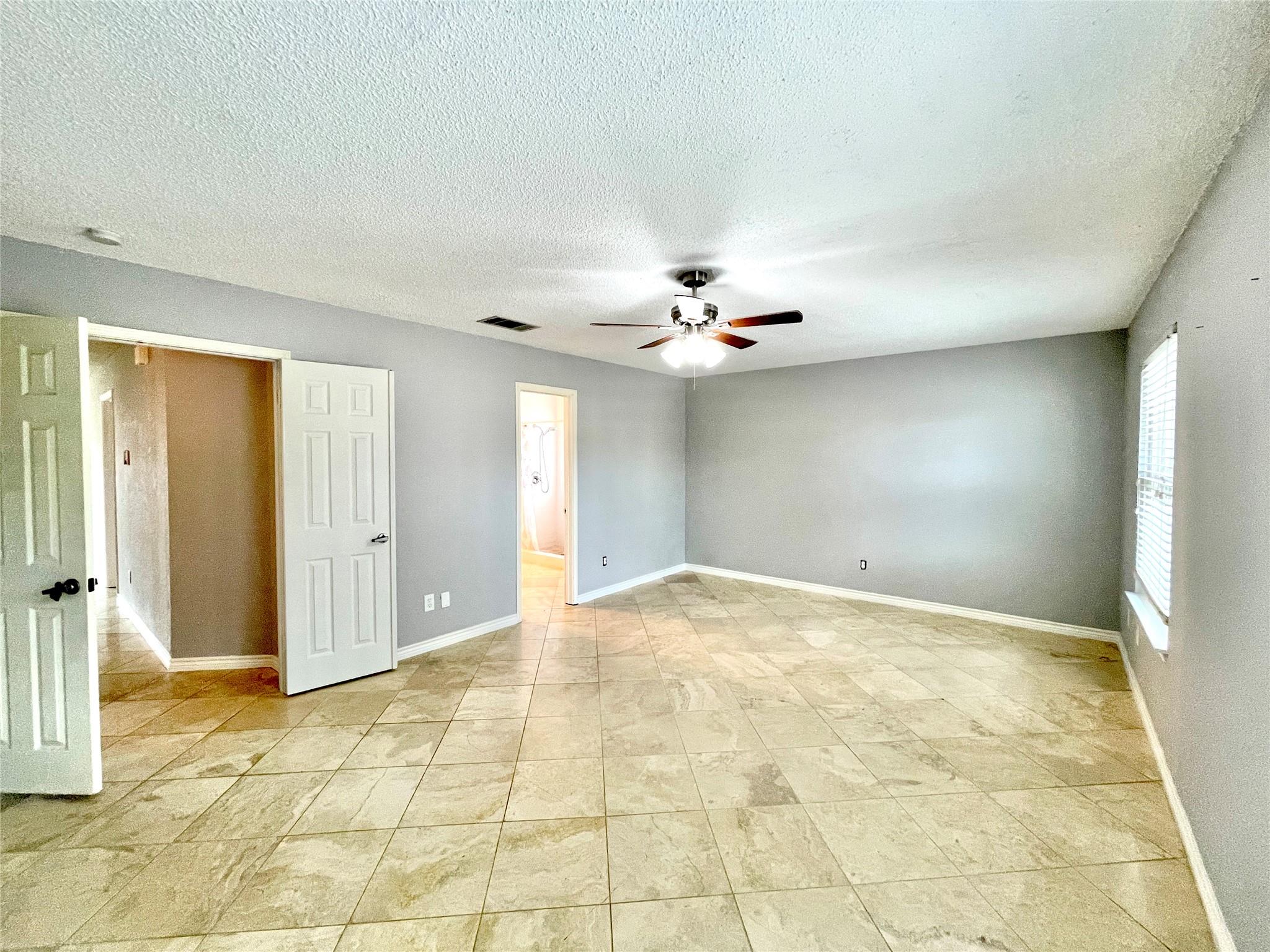 13242 Kerrville Folkway, Austin, TX 78729