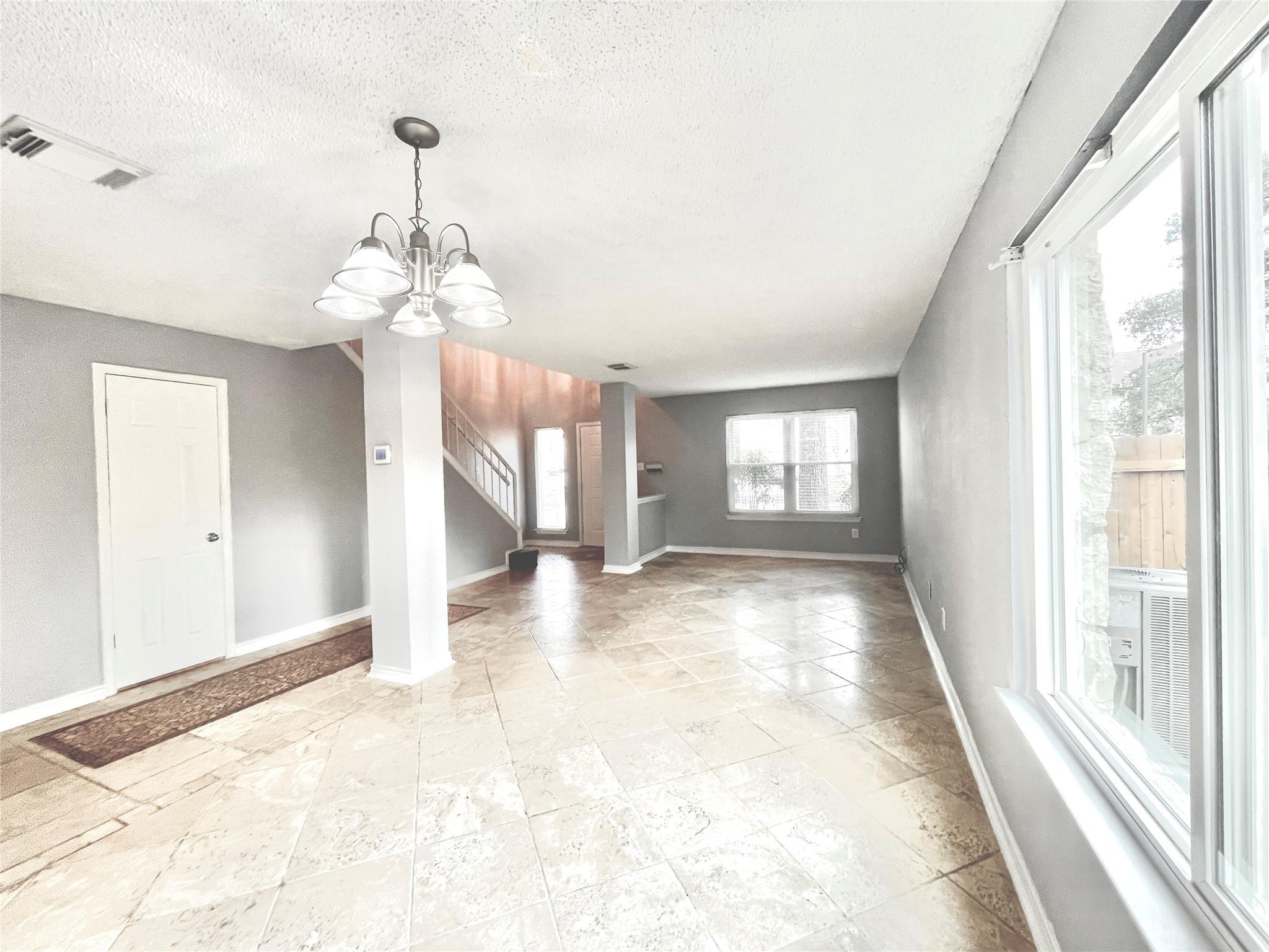 13242 Kerrville Folkway, Austin, TX 78729