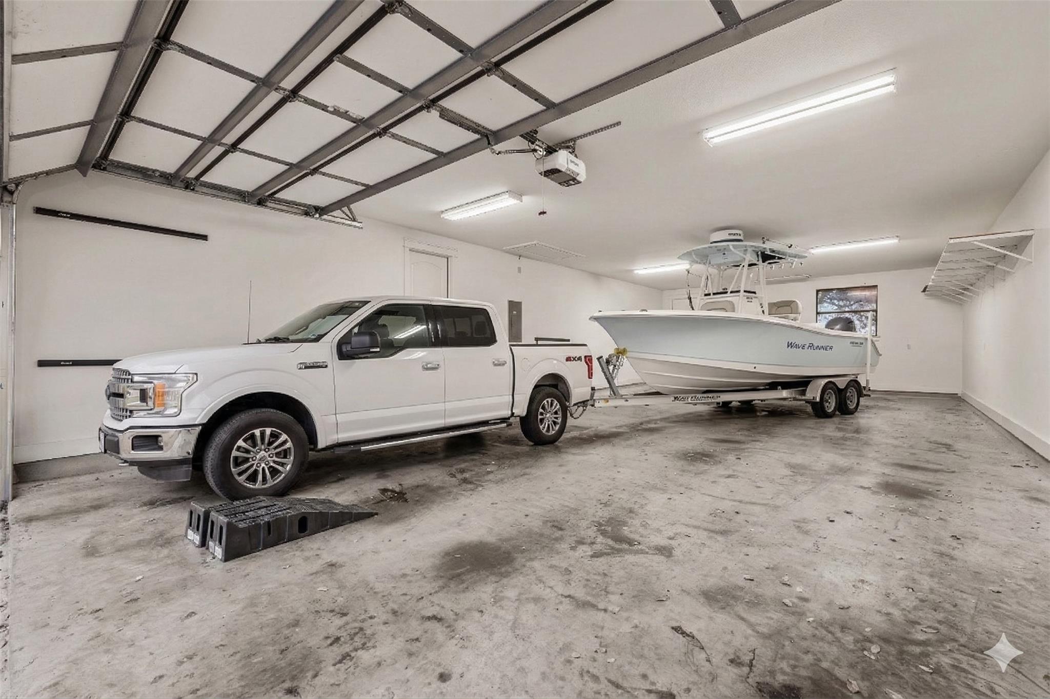 13601 Montview Dr, Austin, TX 78732