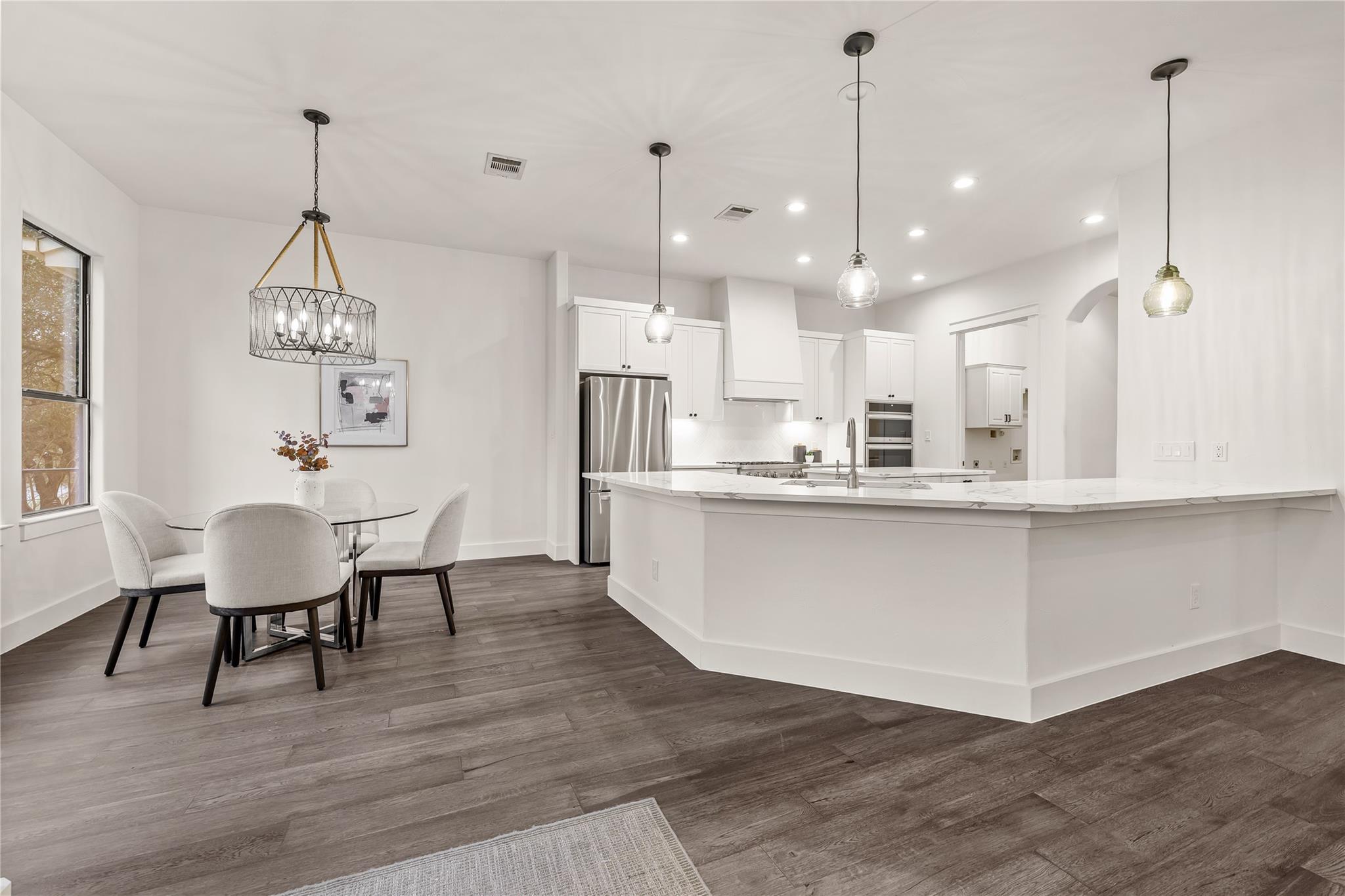 13601 Montview Dr, Austin, TX 78732