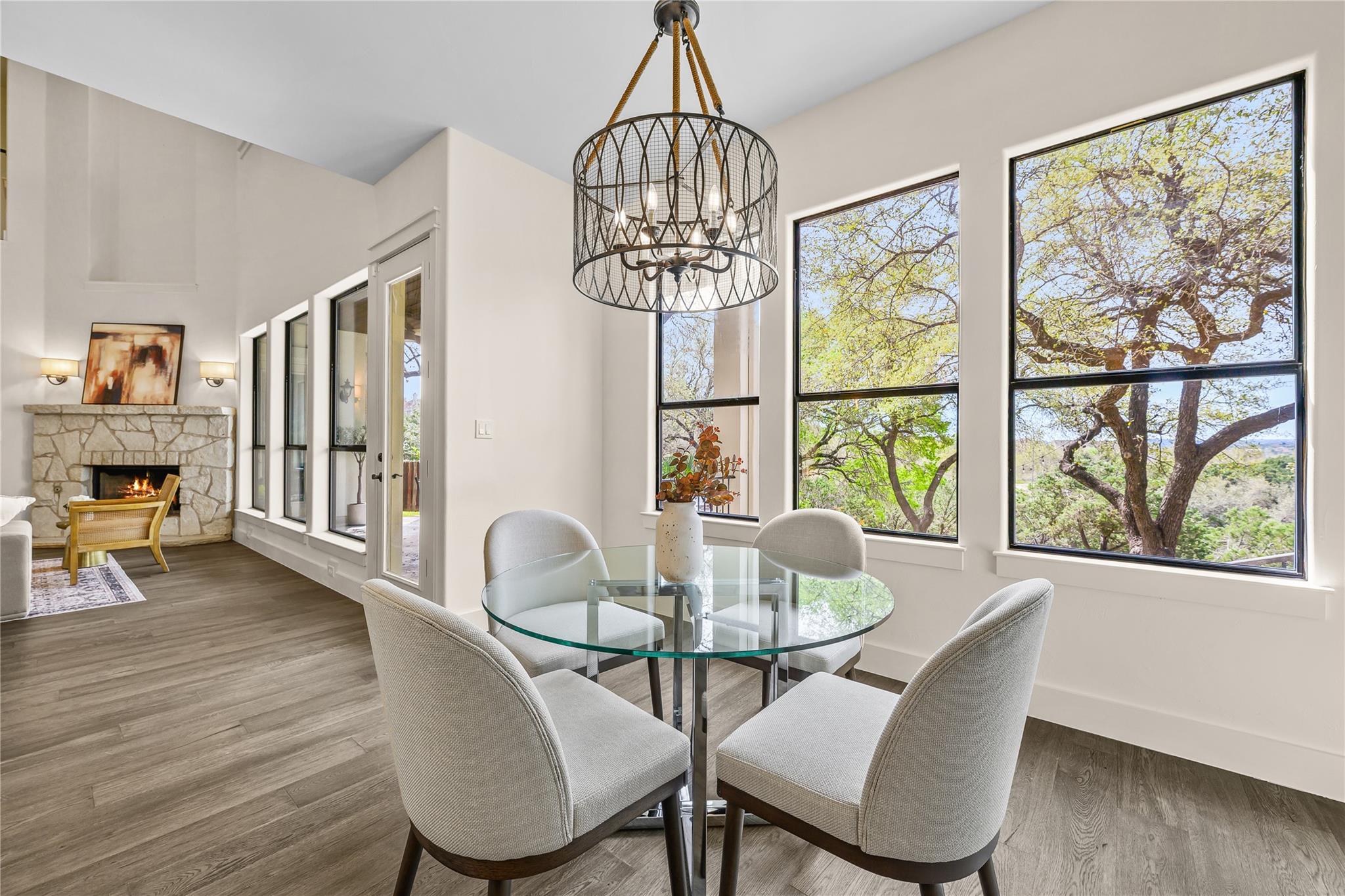 13601 Montview Dr, Austin, TX 78732