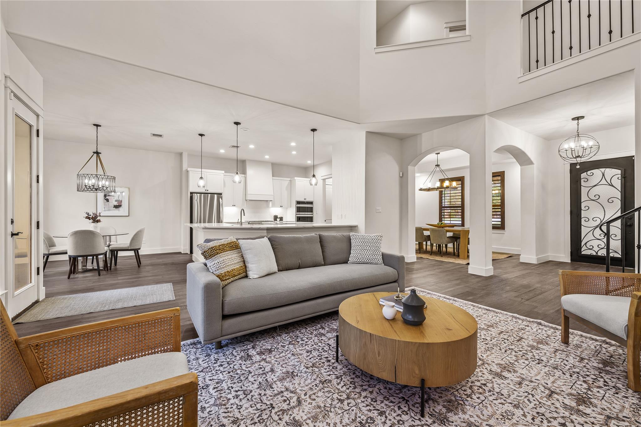 13601 Montview Dr, Austin, TX 78732