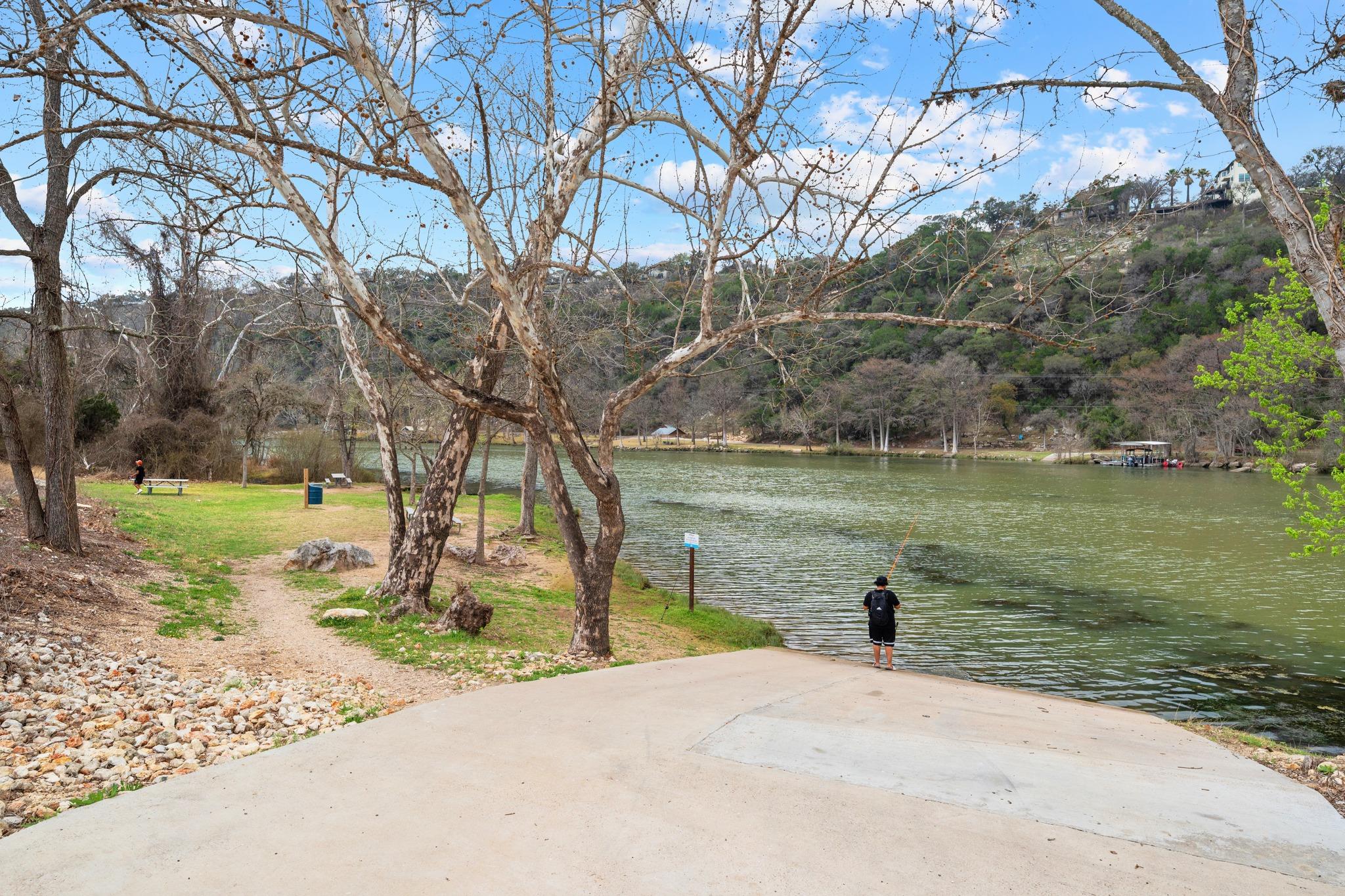 13601 Montview Dr, Austin, TX 78732