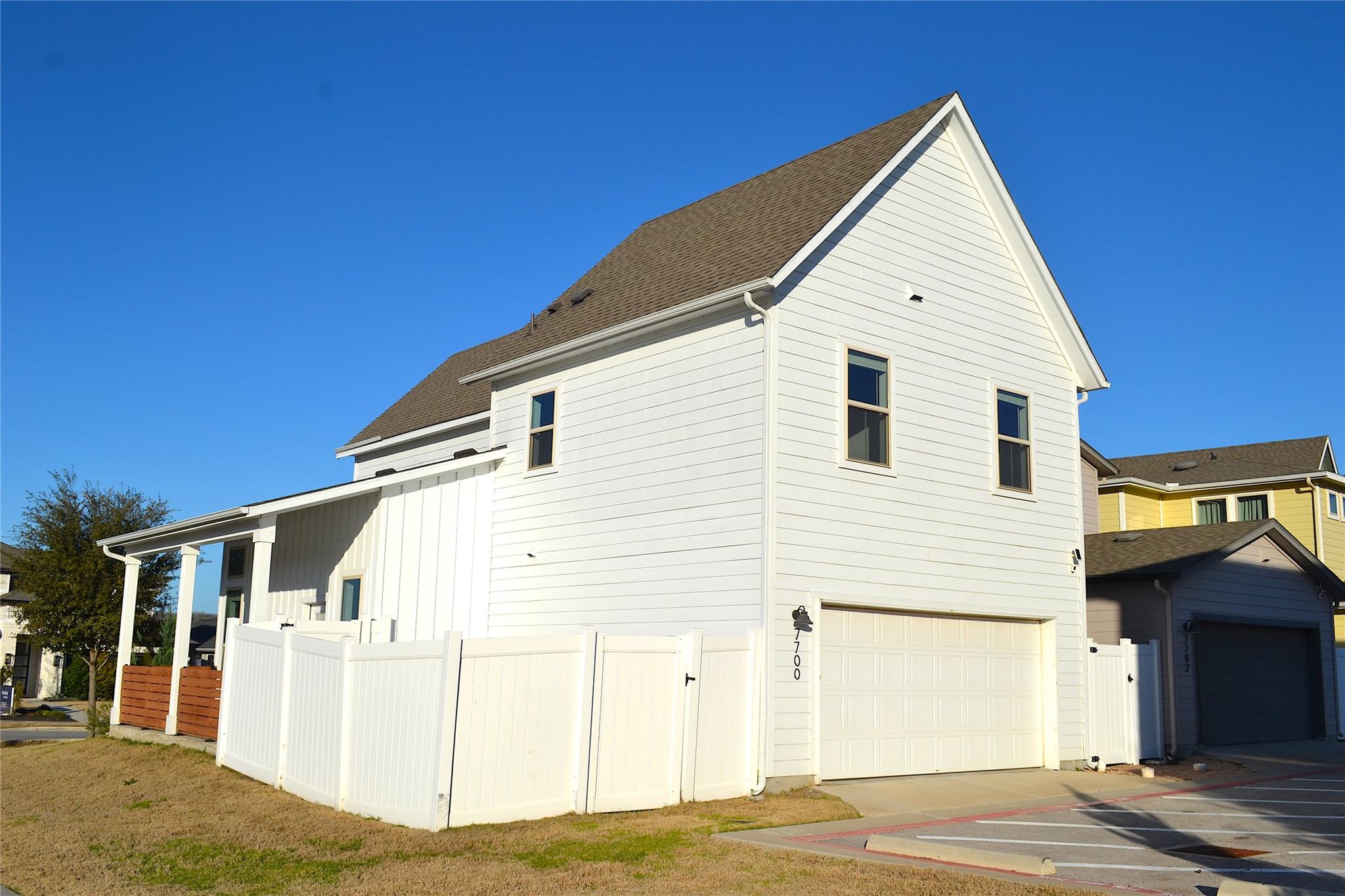 7700 Norah Dr, Austin, TX 78744