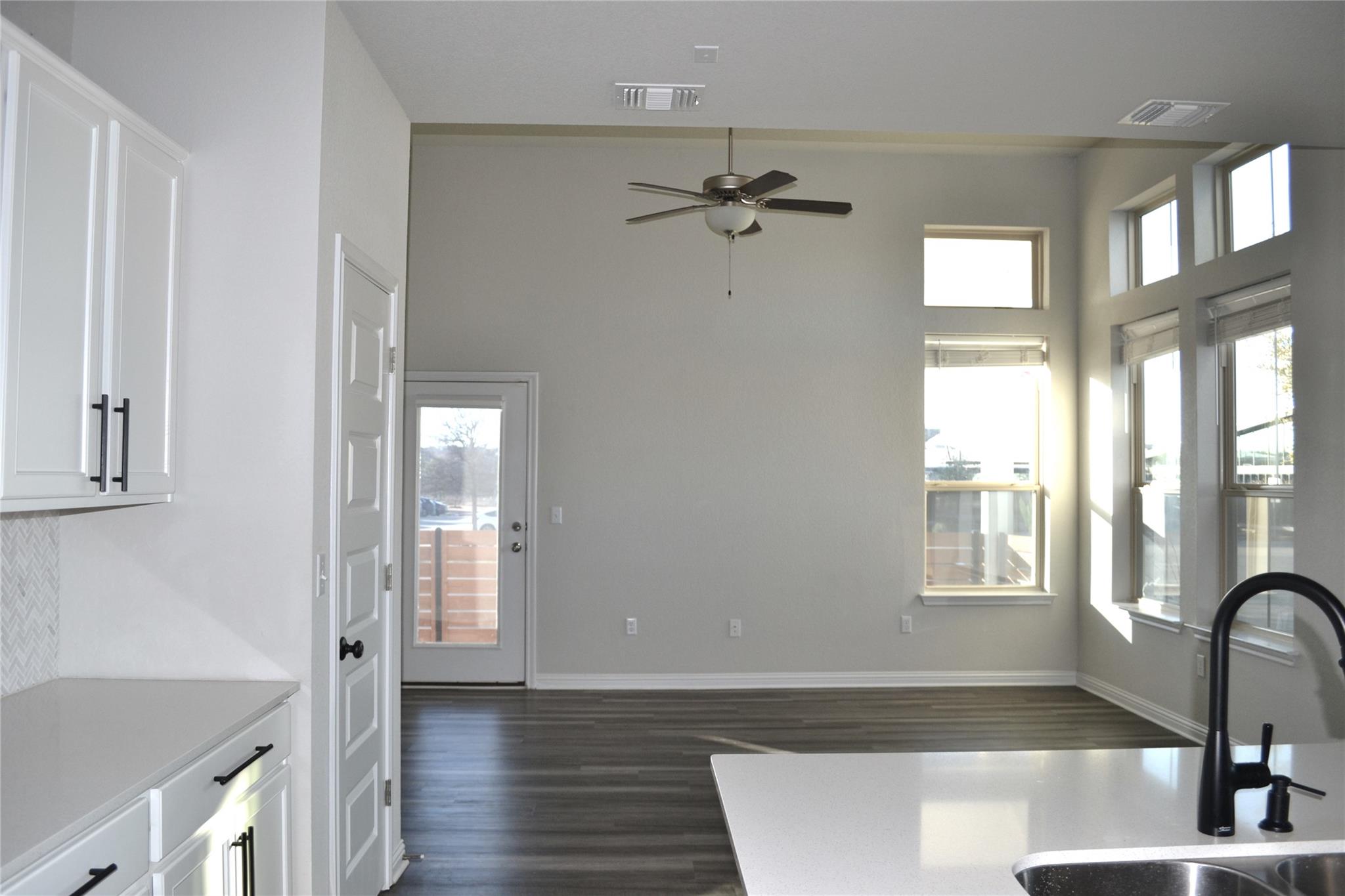 7700 Norah Dr, Austin, TX 78744