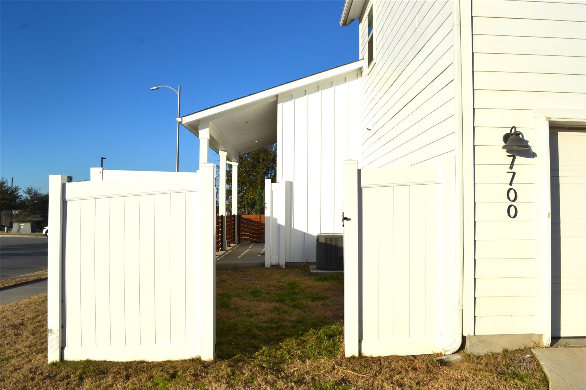 7700 Norah Dr, Austin, TX 78744