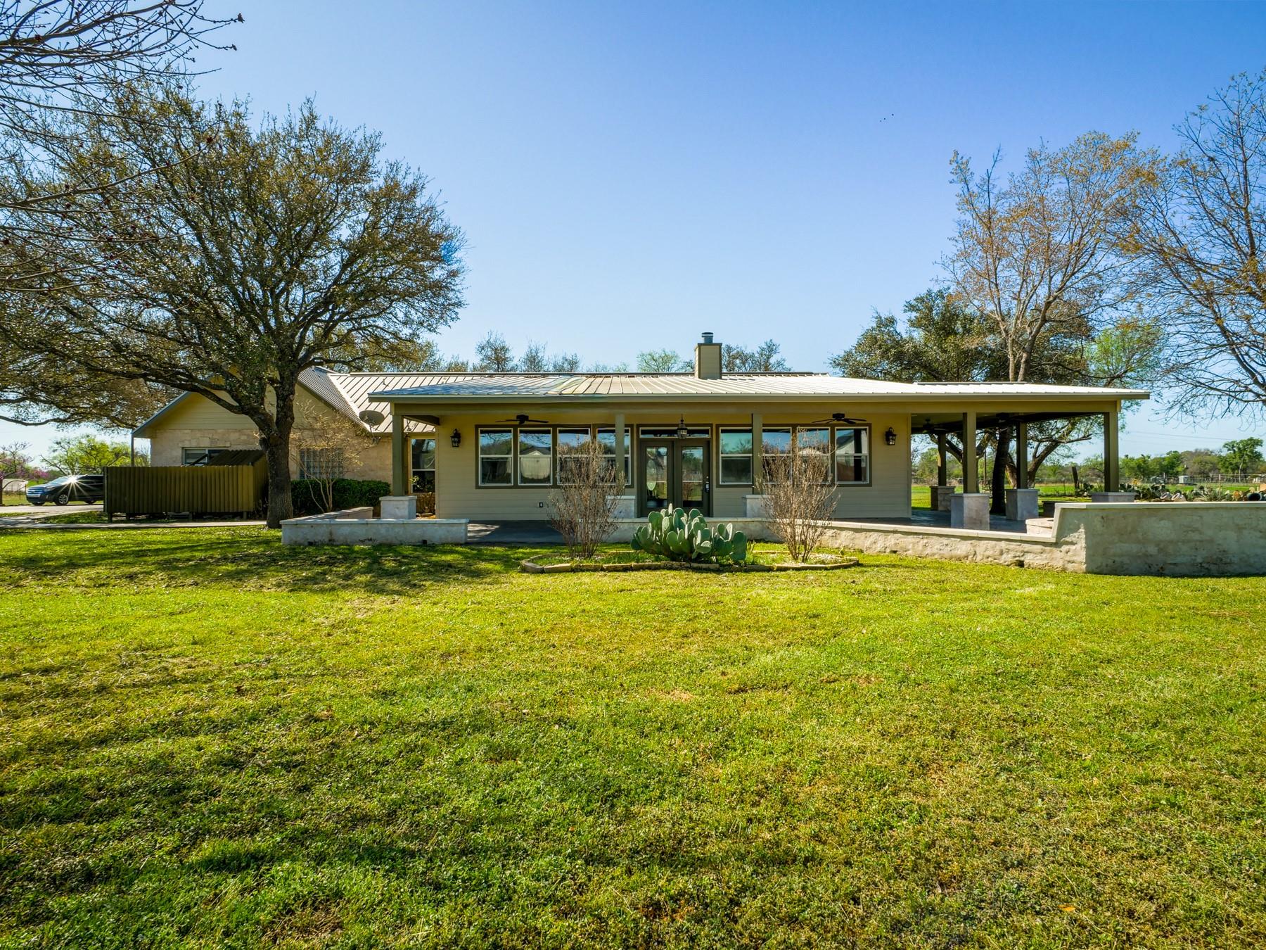 550 Timber Ridge Rd, Marble Falls, TX 78654