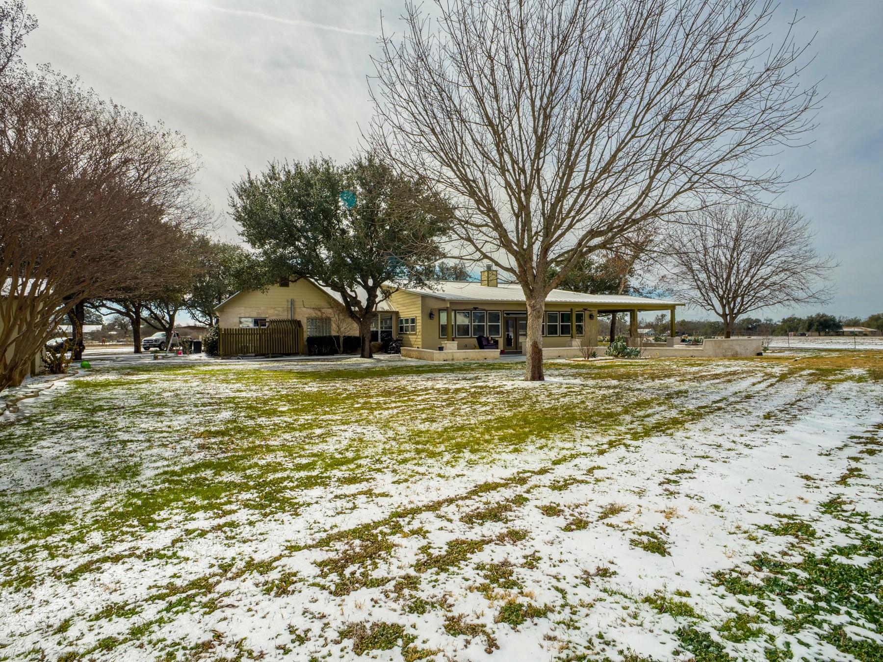 550 Timber Ridge Rd, Marble Falls, TX 78654