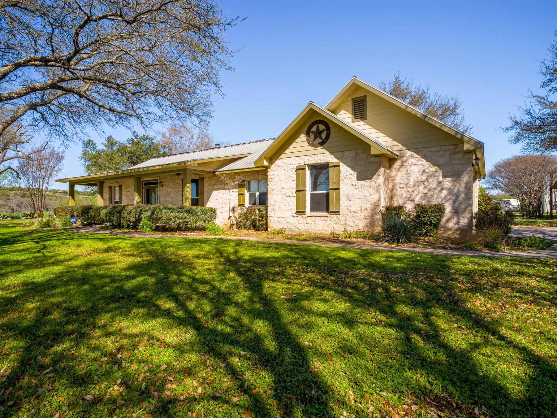 550 Timber Ridge Rd, Marble Falls, TX 78654