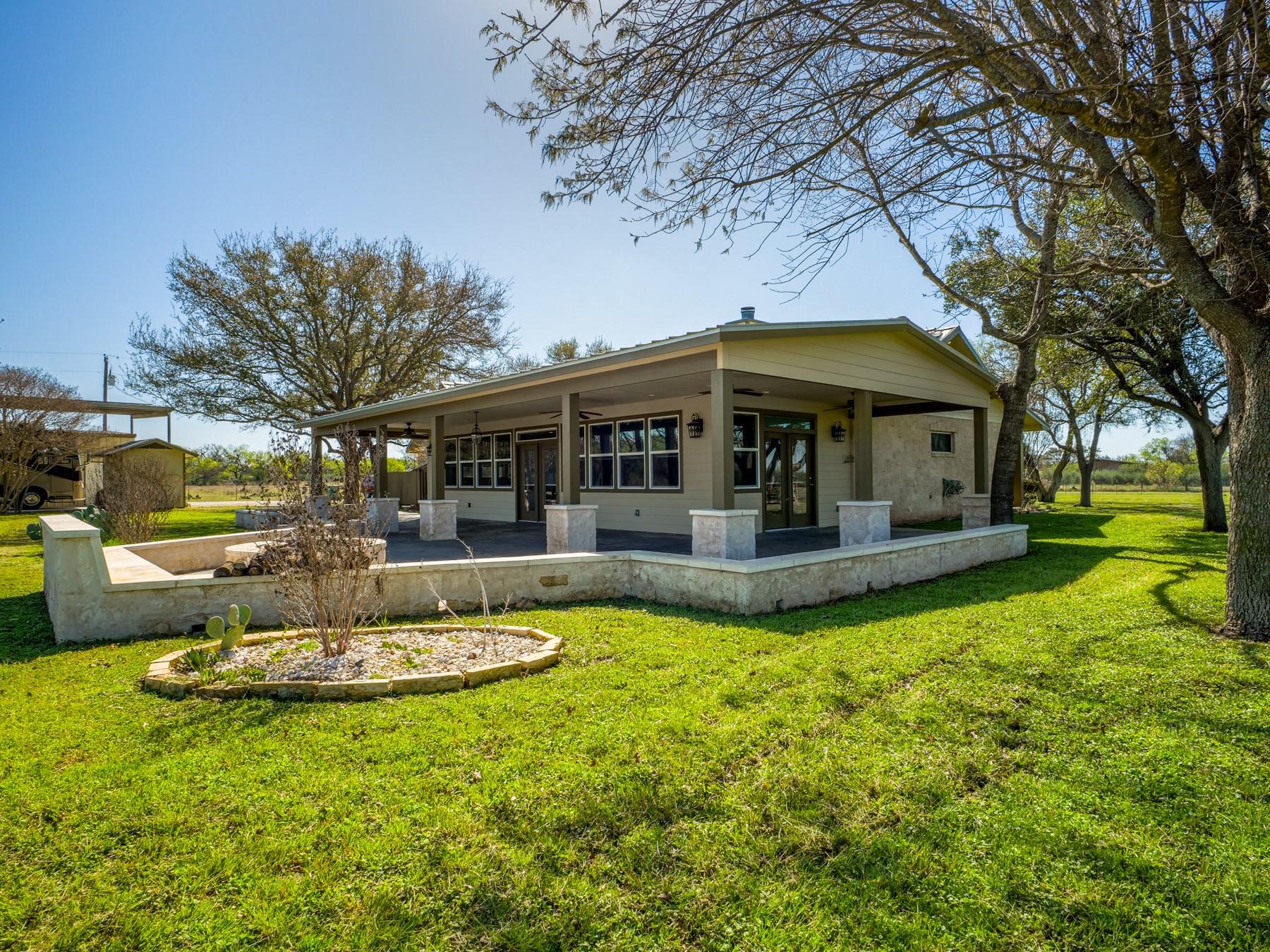 550 Timber Ridge Rd, Marble Falls, TX 78654