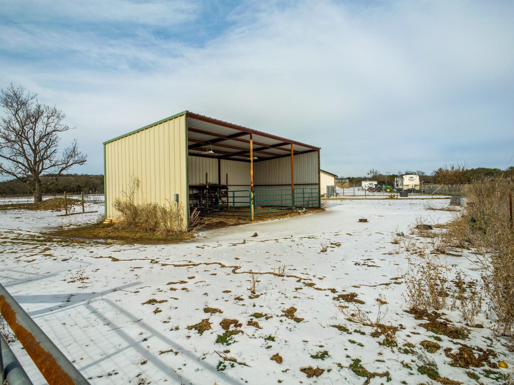 550 Timber Ridge Rd, Marble Falls, TX 78654