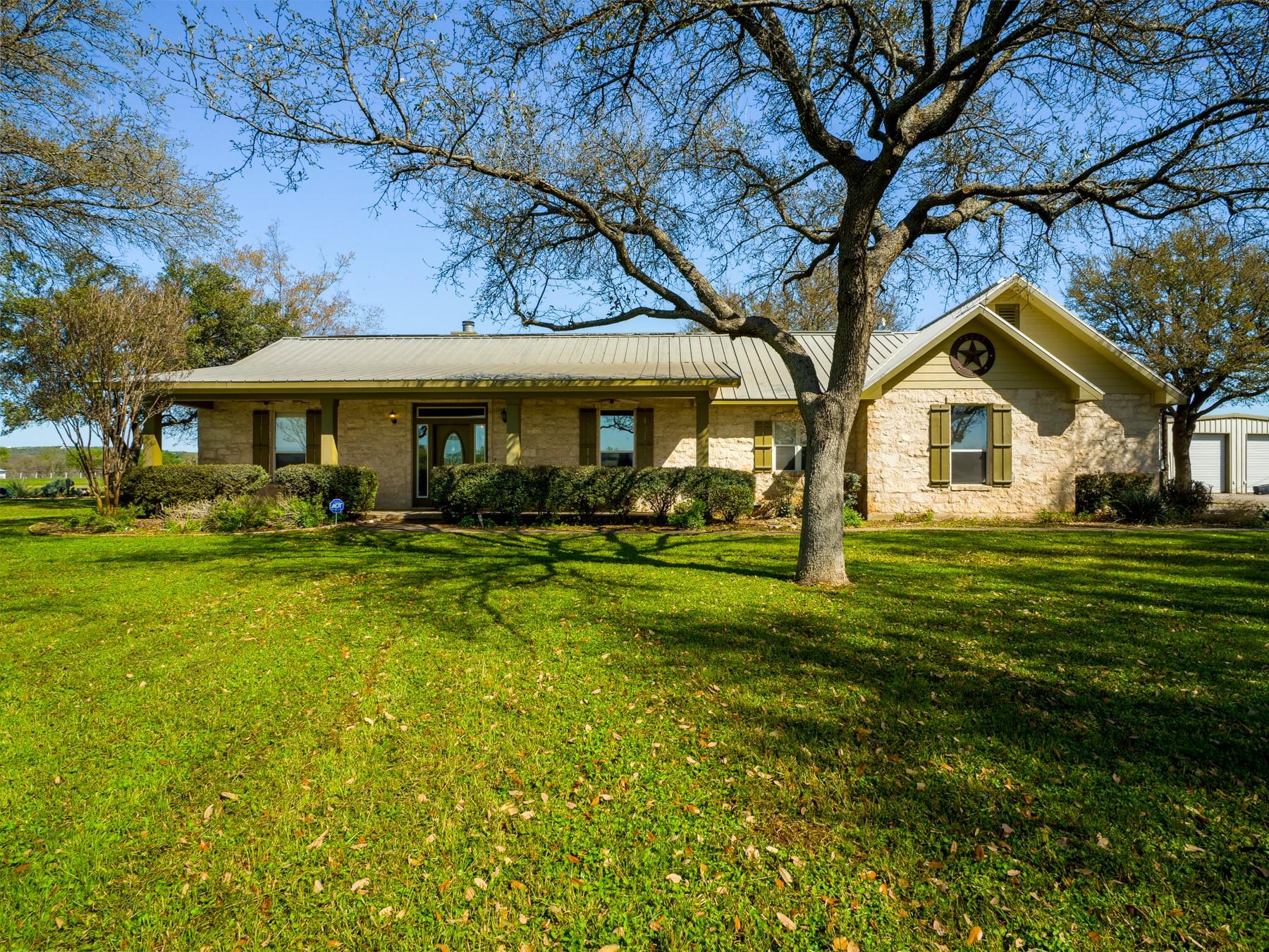 550 Timber Ridge Rd, Marble Falls, TX 78654