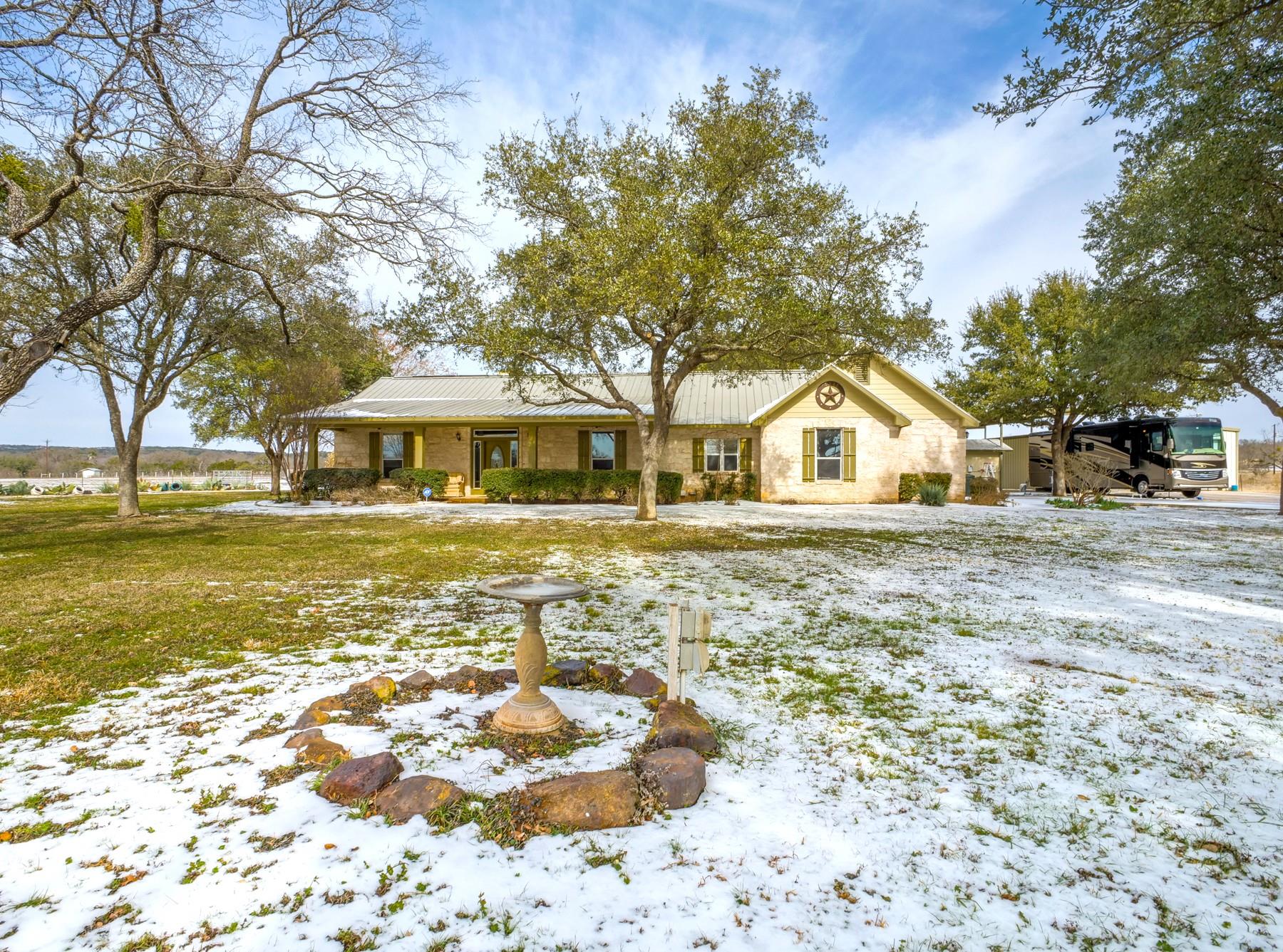 550 Timber Ridge Rd, Marble Falls, TX 78654