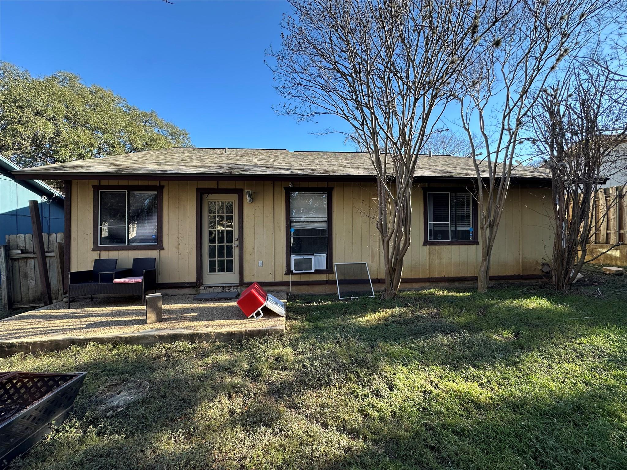 2025 Castle Gate Cir, San Marcos, TX 78666