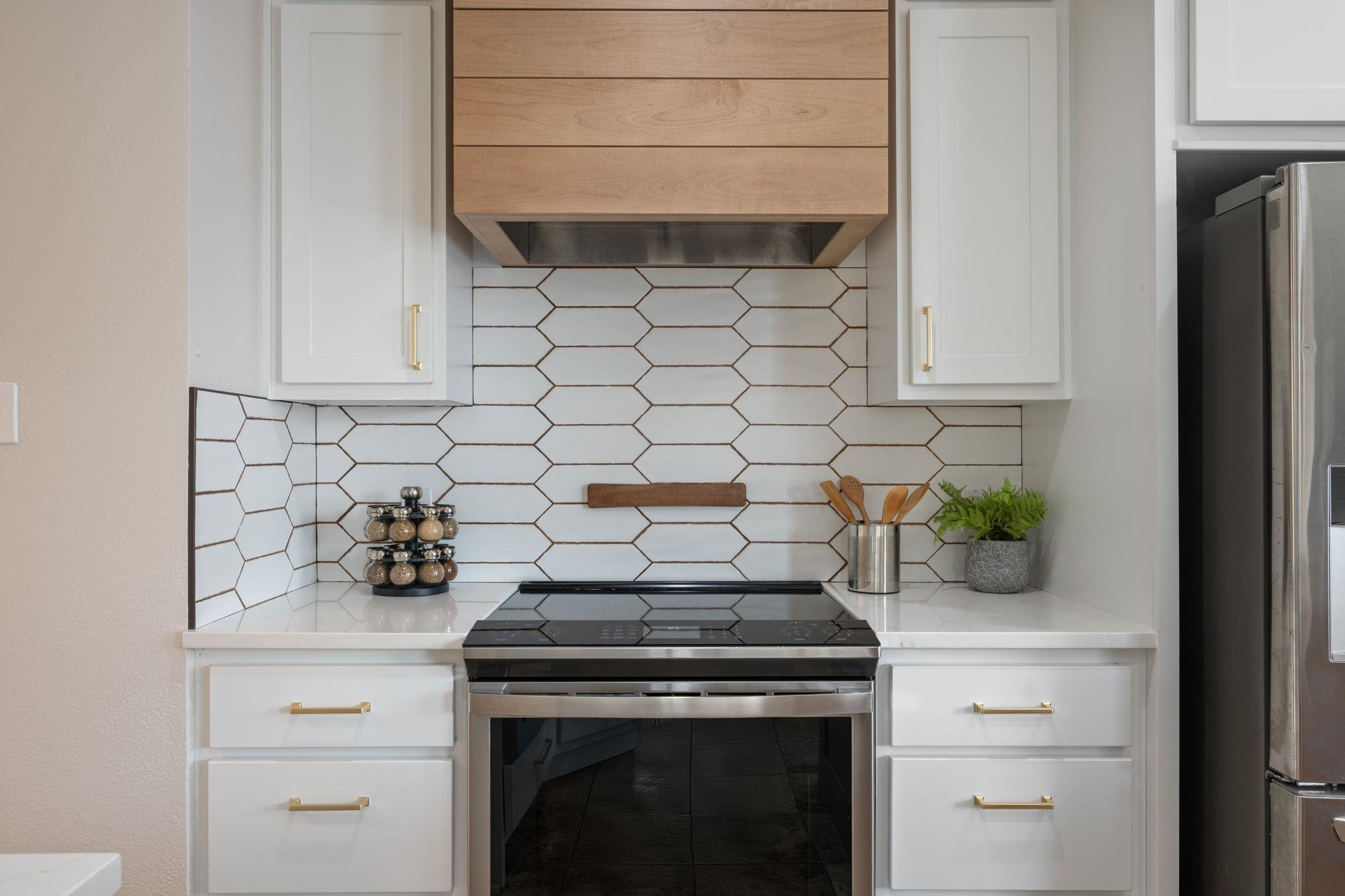 7008 Cool Canyon Cv, Round Rock, TX 78681