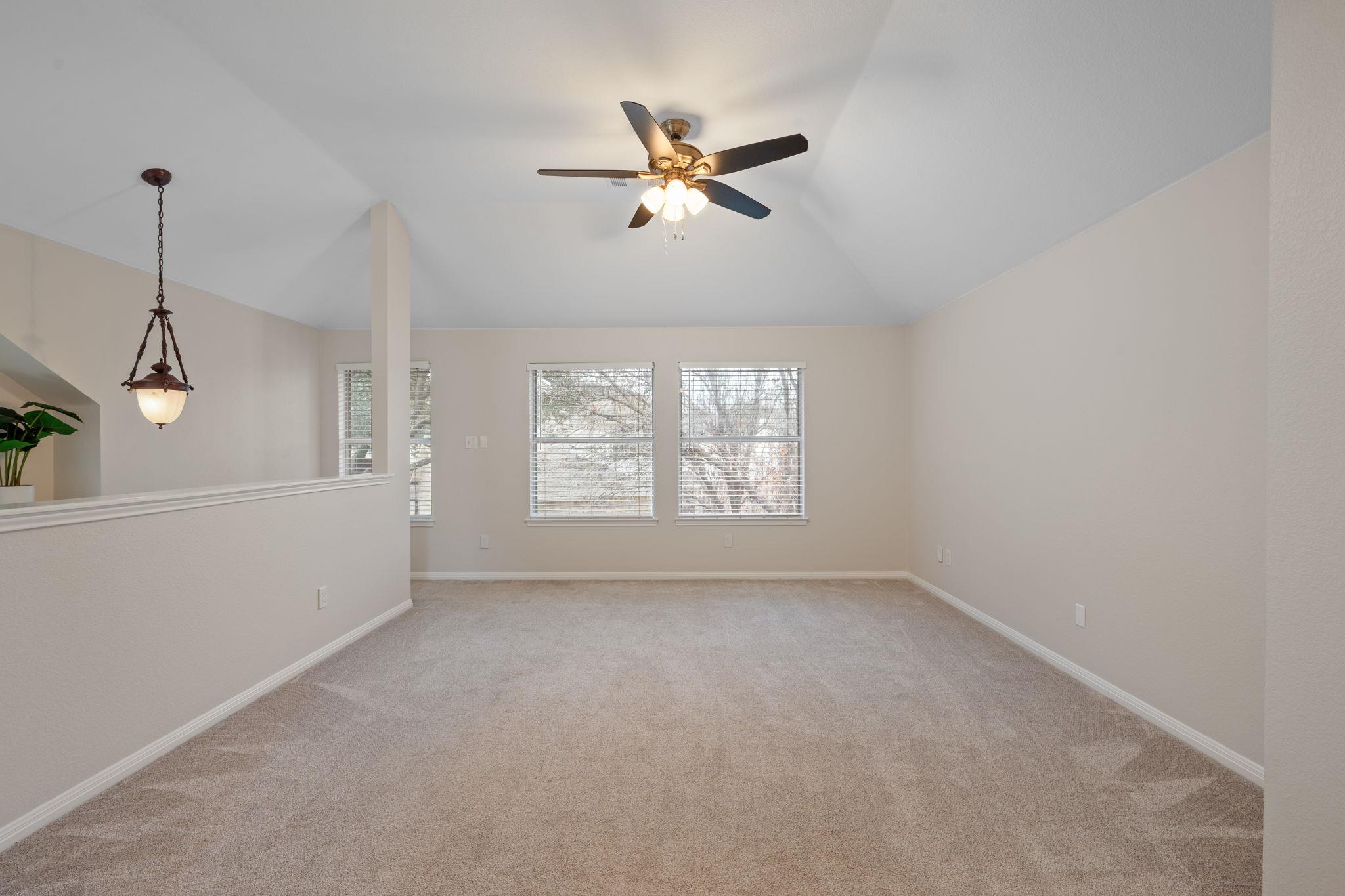 7008 Cool Canyon Cv, Round Rock, TX 78681