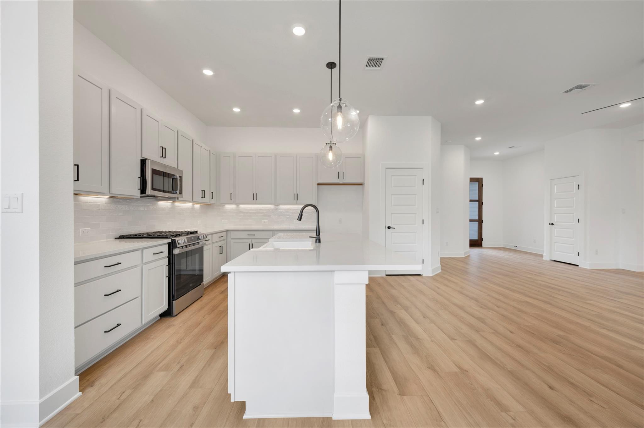 297 Flowering Senna Dr, Buda, TX 78610