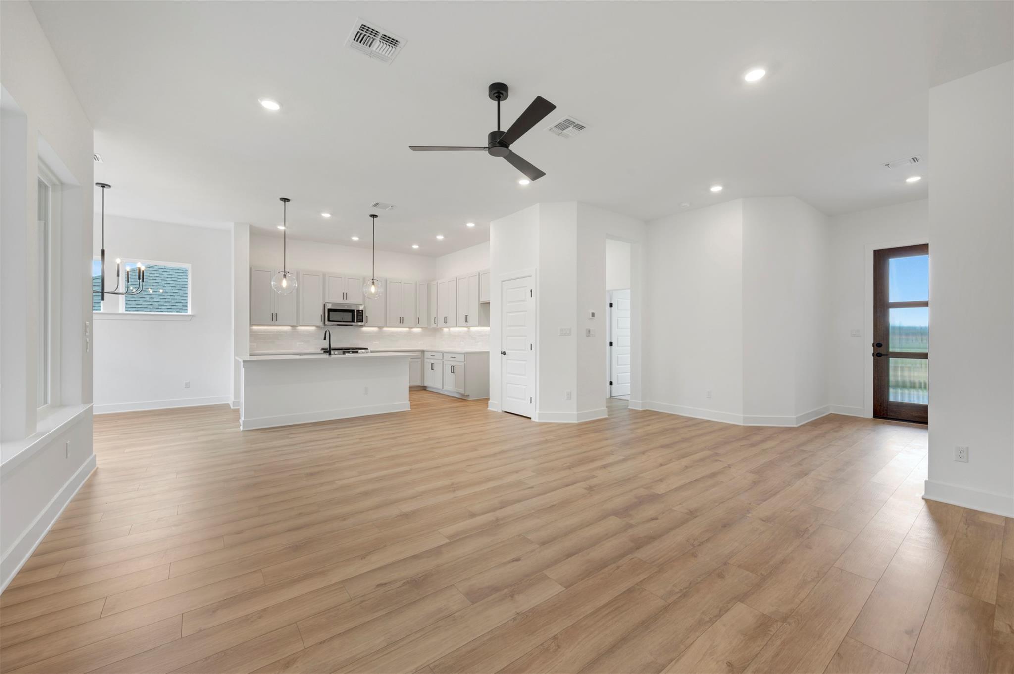 297 Flowering Senna Dr, Buda, TX 78610