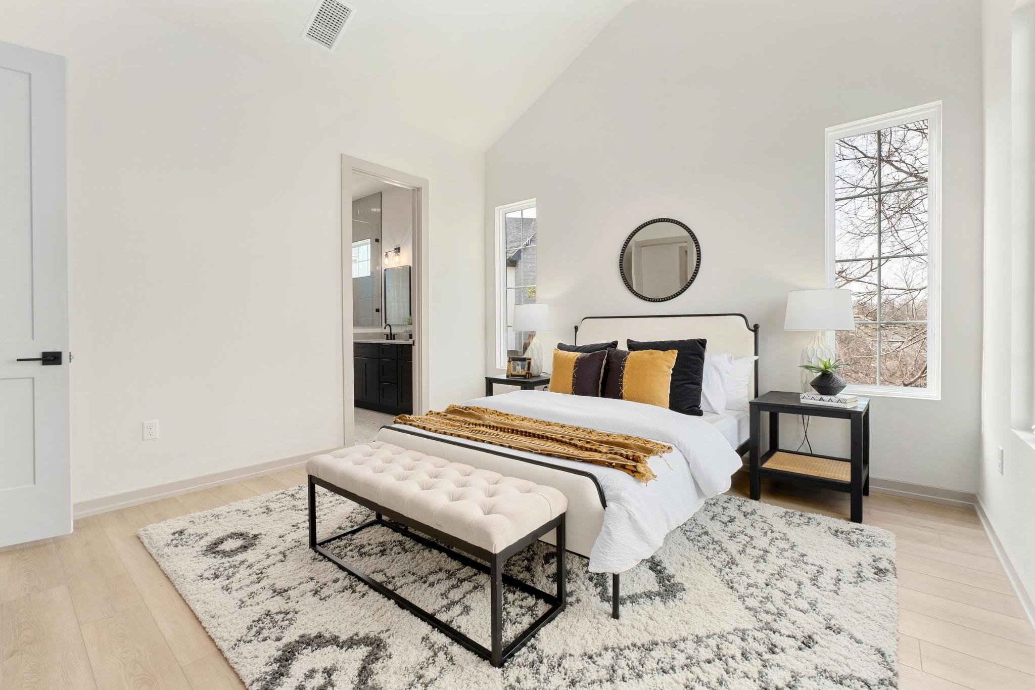 1736 Bunche Rd # B2, Austin, TX 78721