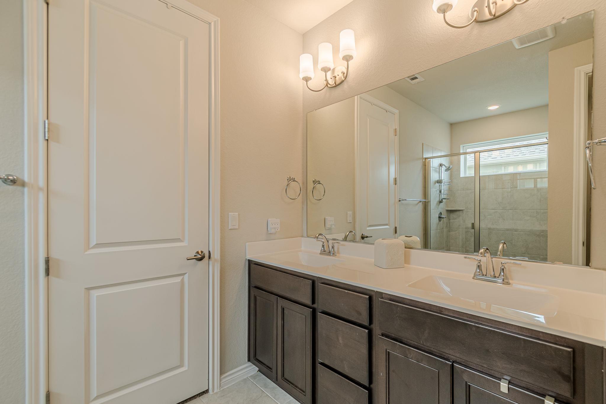 212 Bolivar Way # 102, San Marcos, TX 78666