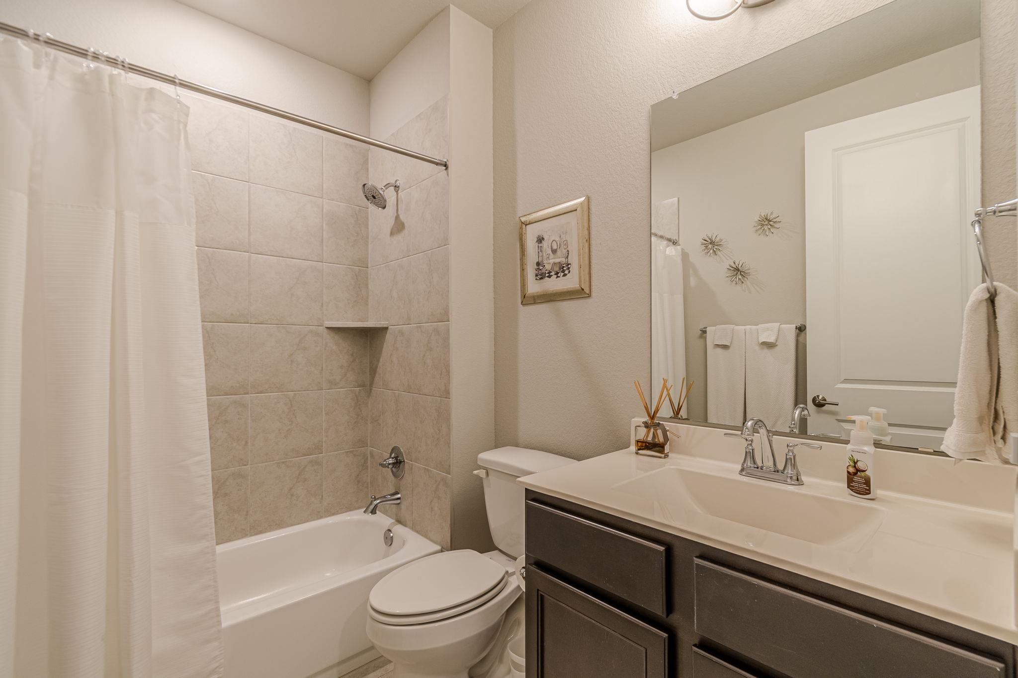 212 Bolivar Way # 102, San Marcos, TX 78666