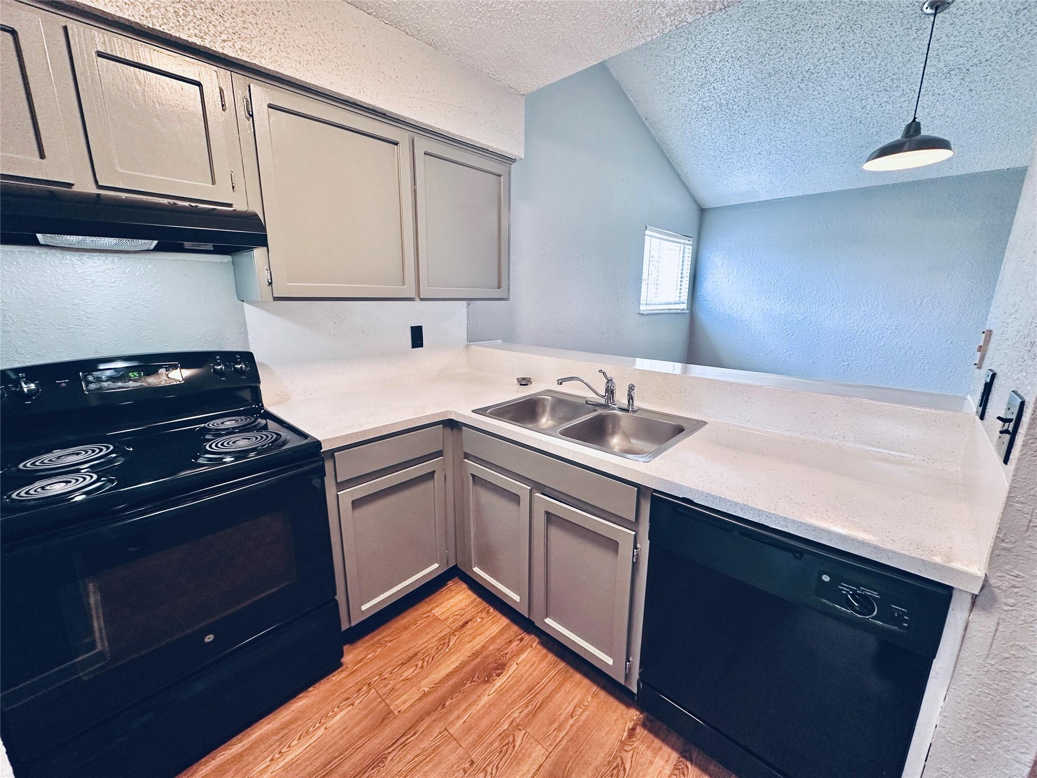 3702 S 2nd St # 321, Austin, TX 78704