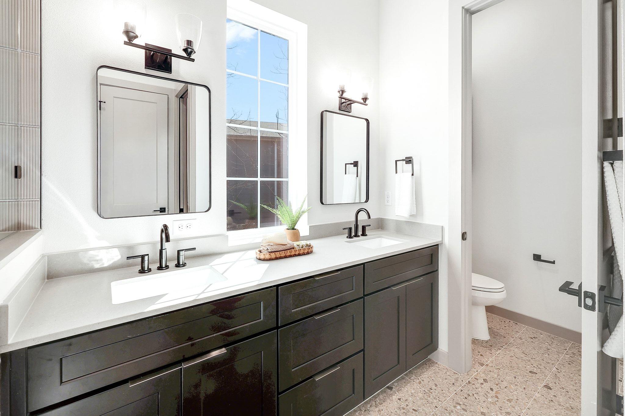 1732 Bunche Rd # B2, Austin, TX 78721