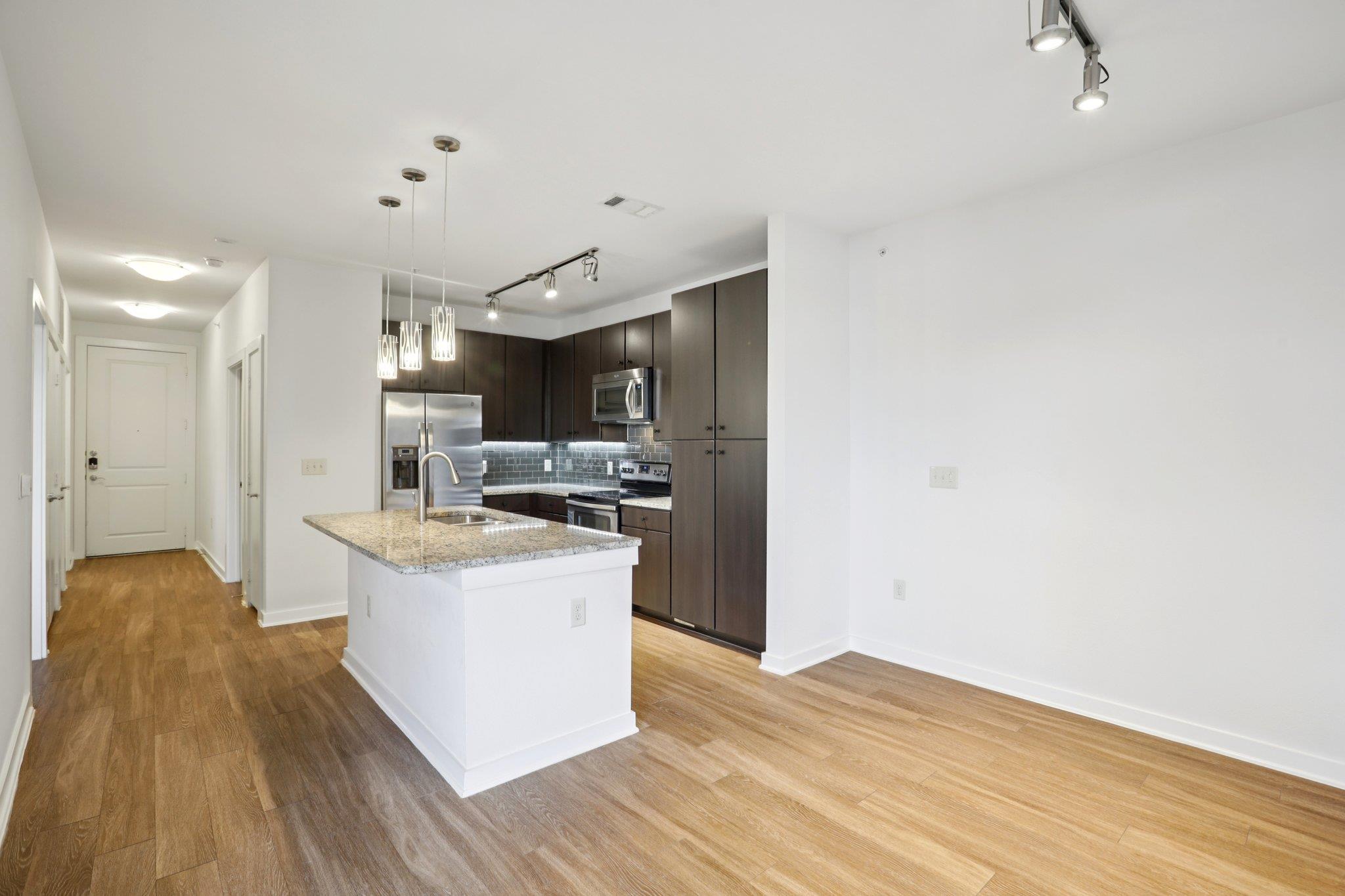 1900 Barton Springs Rd # 5031, Austin, TX 78704