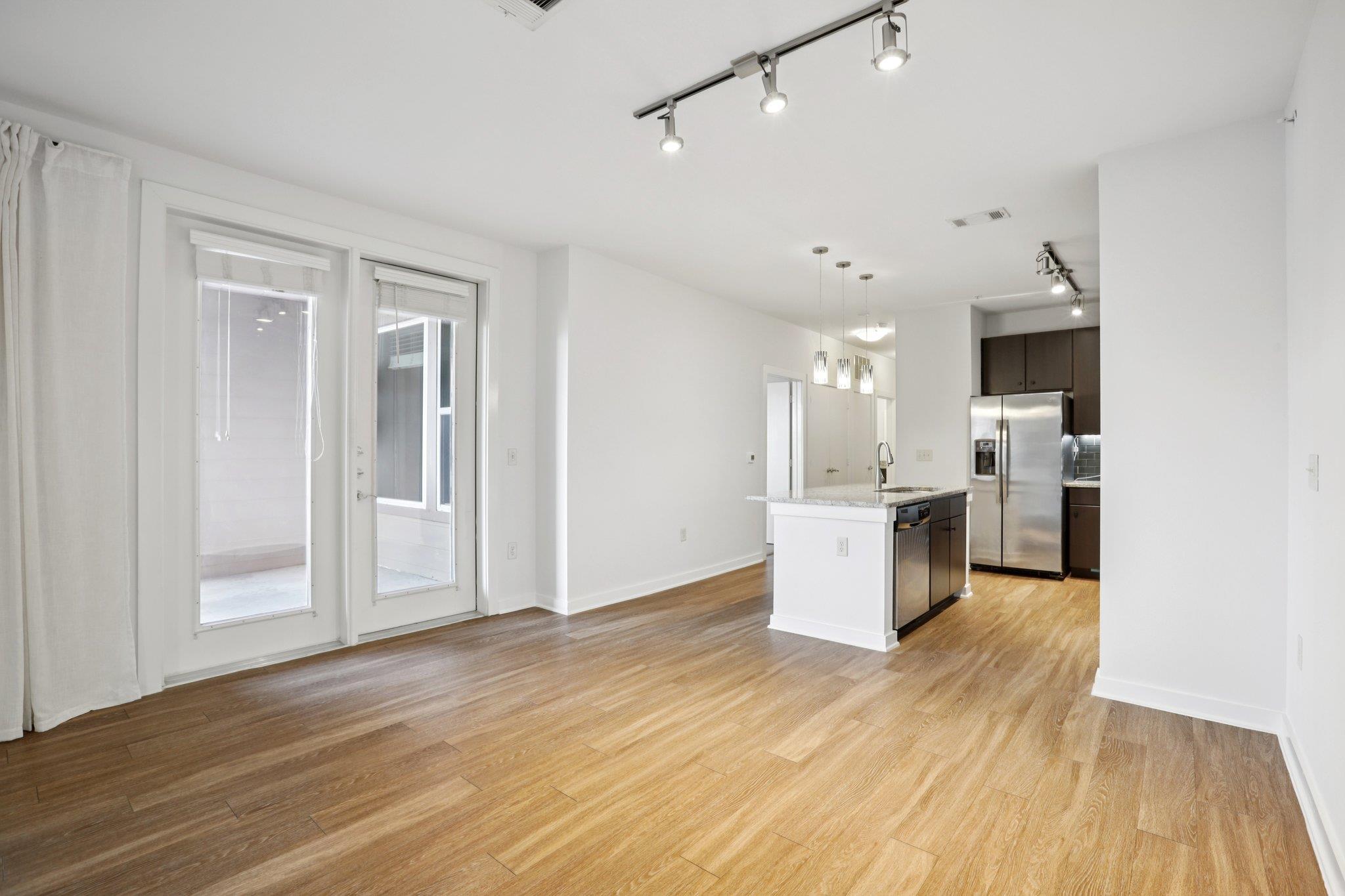 1900 Barton Springs Rd # 5031, Austin, TX 78704