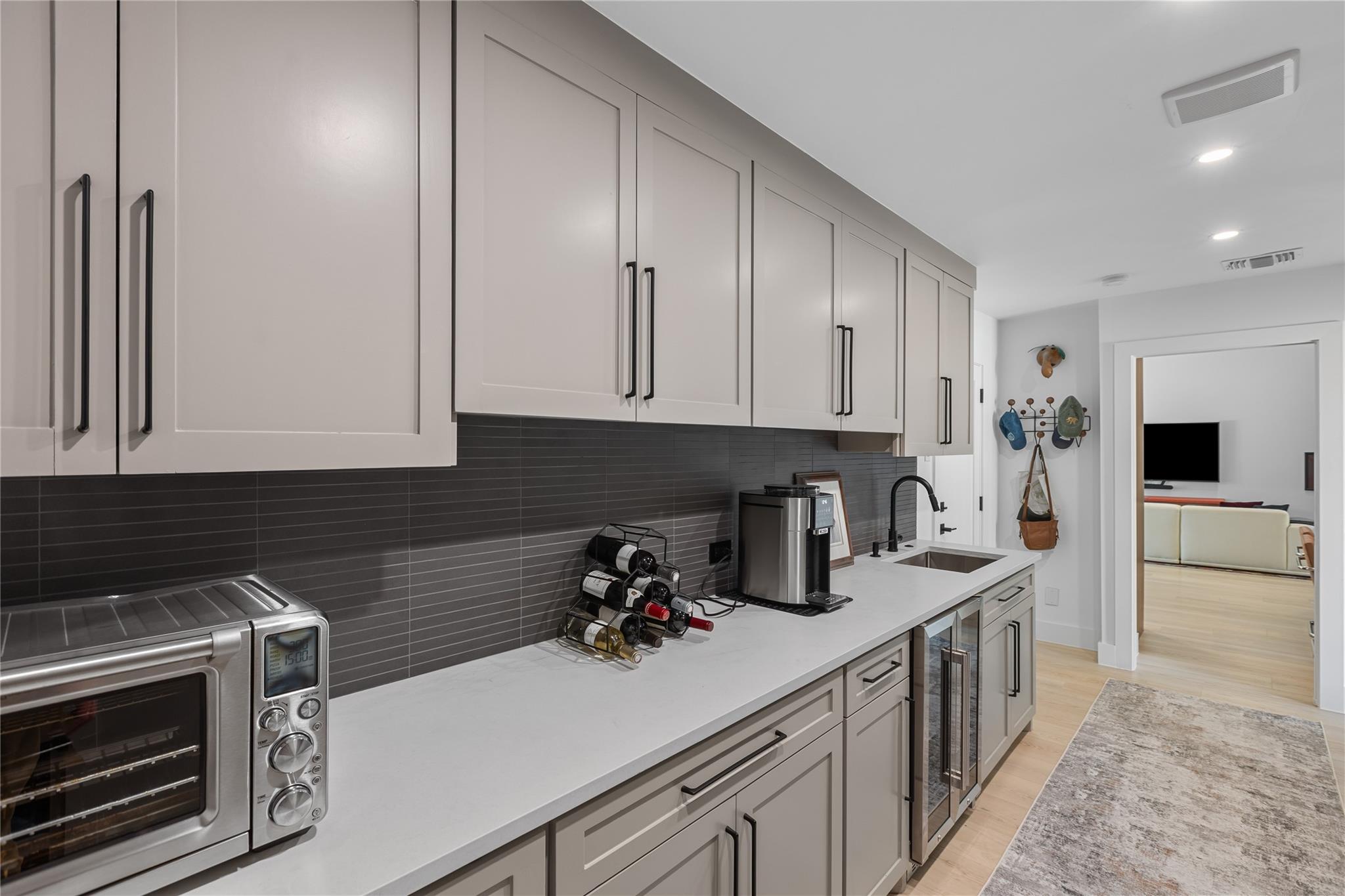 1316 Neans Dr, Austin, TX 78758