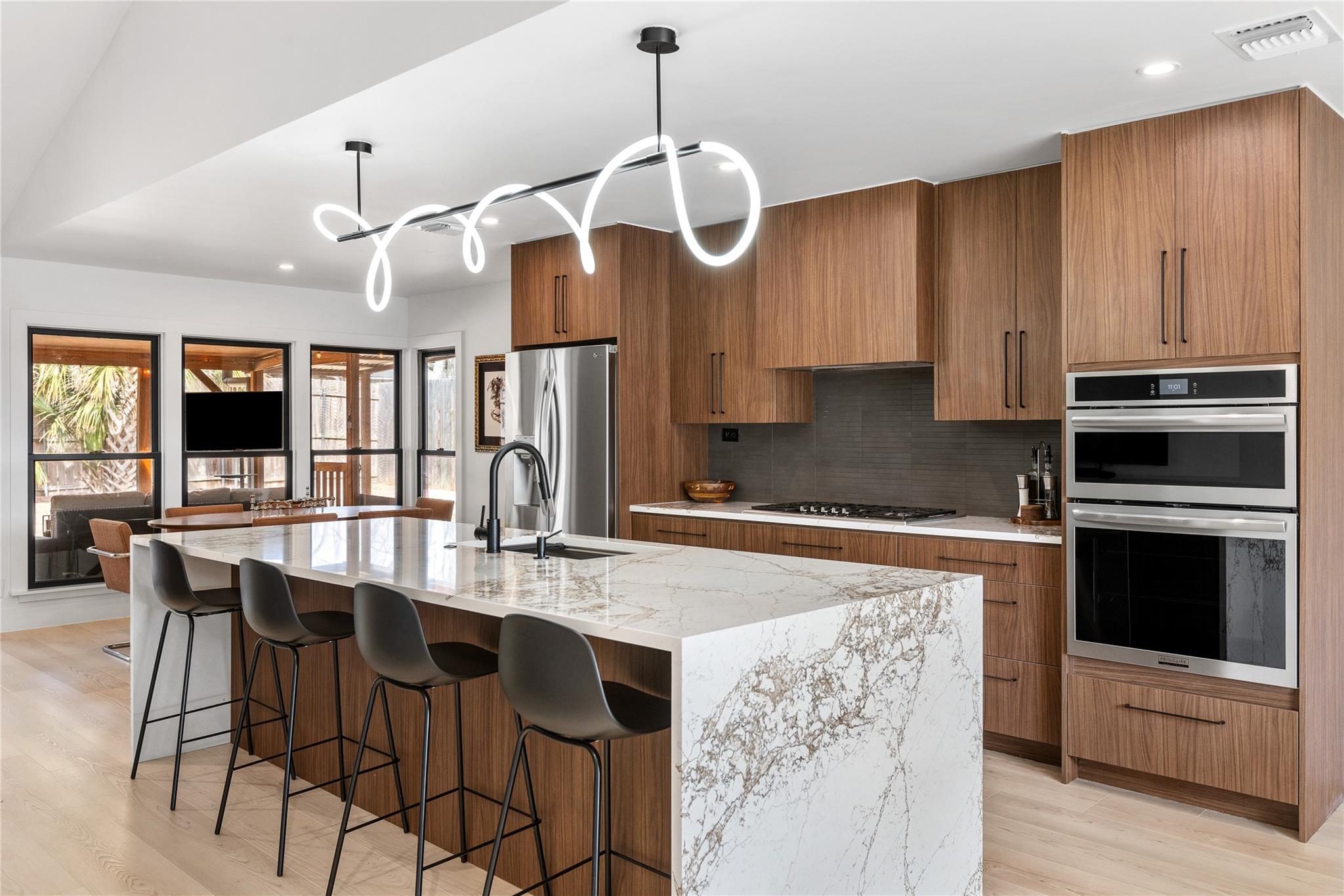 1316 Neans Dr, Austin, TX 78758