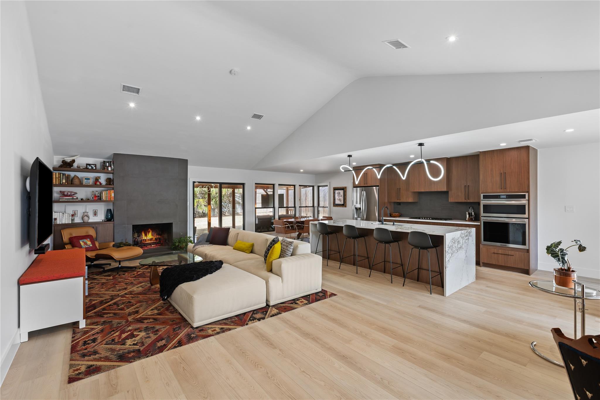 1316 Neans Dr, Austin, TX 78758