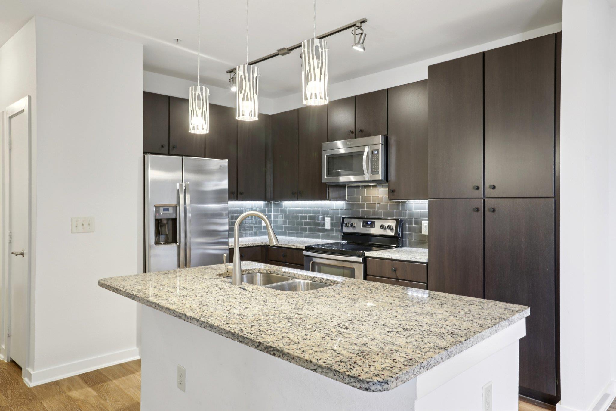 1900 Barton Springs Rd # 5031, Austin, TX 78704