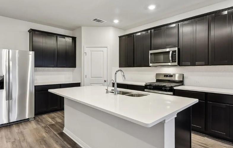 163 Pendleton Dr, Kyle, TX 78640