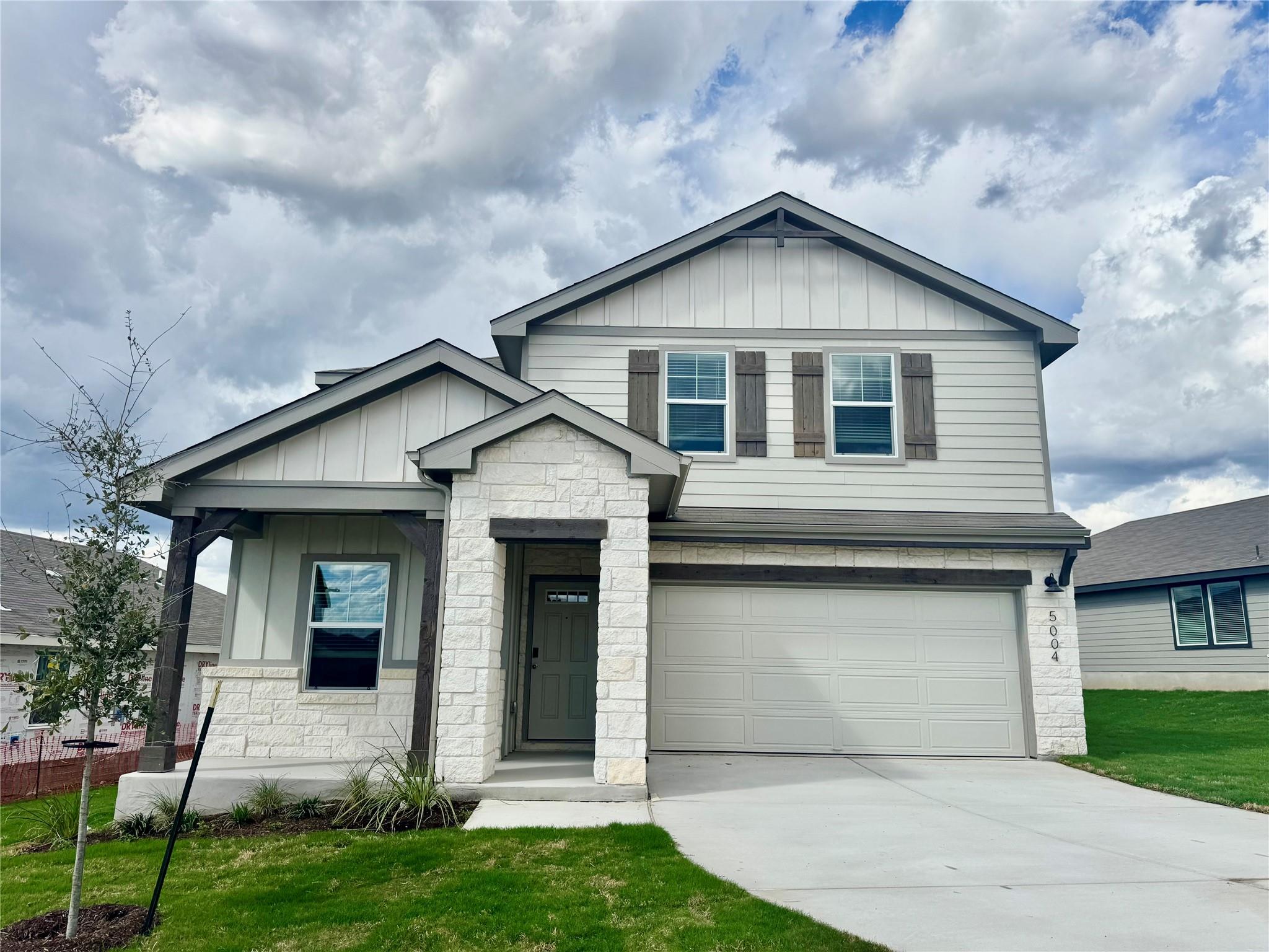 5004 Stockton Ln, Del Valle, TX 78617