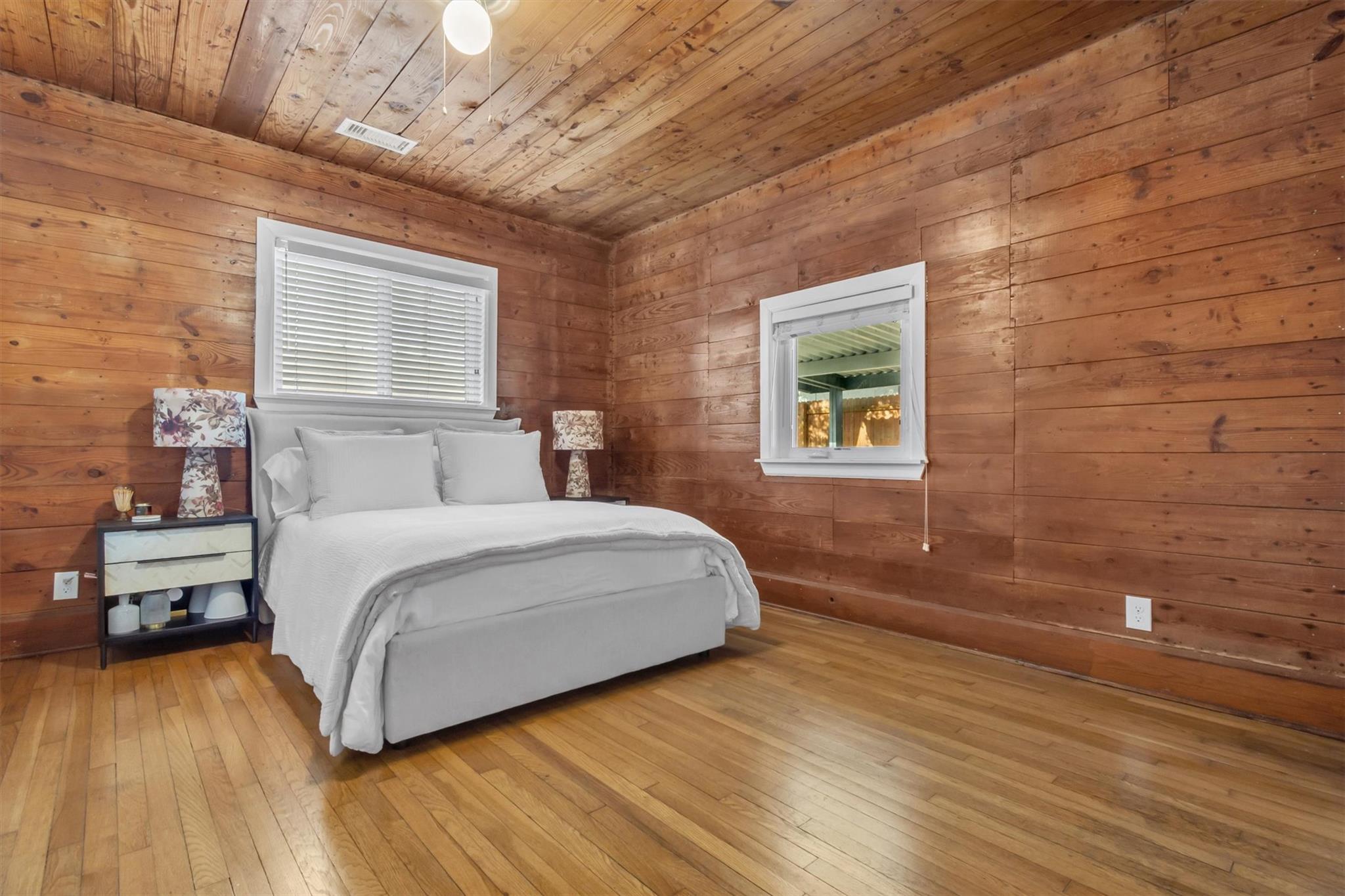 209 E Live Oak St # 1/2, Austin, TX 78704