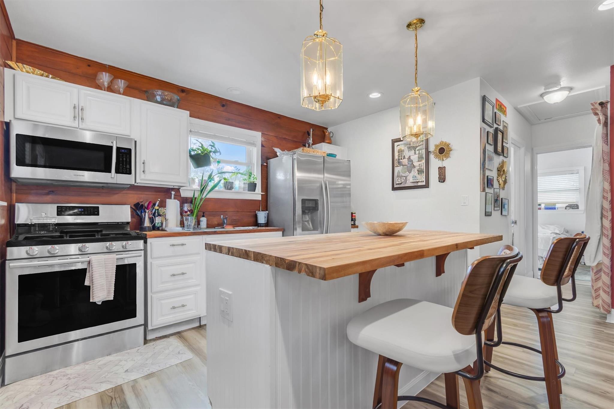 209 E Live Oak St # 1/2, Austin, TX 78704