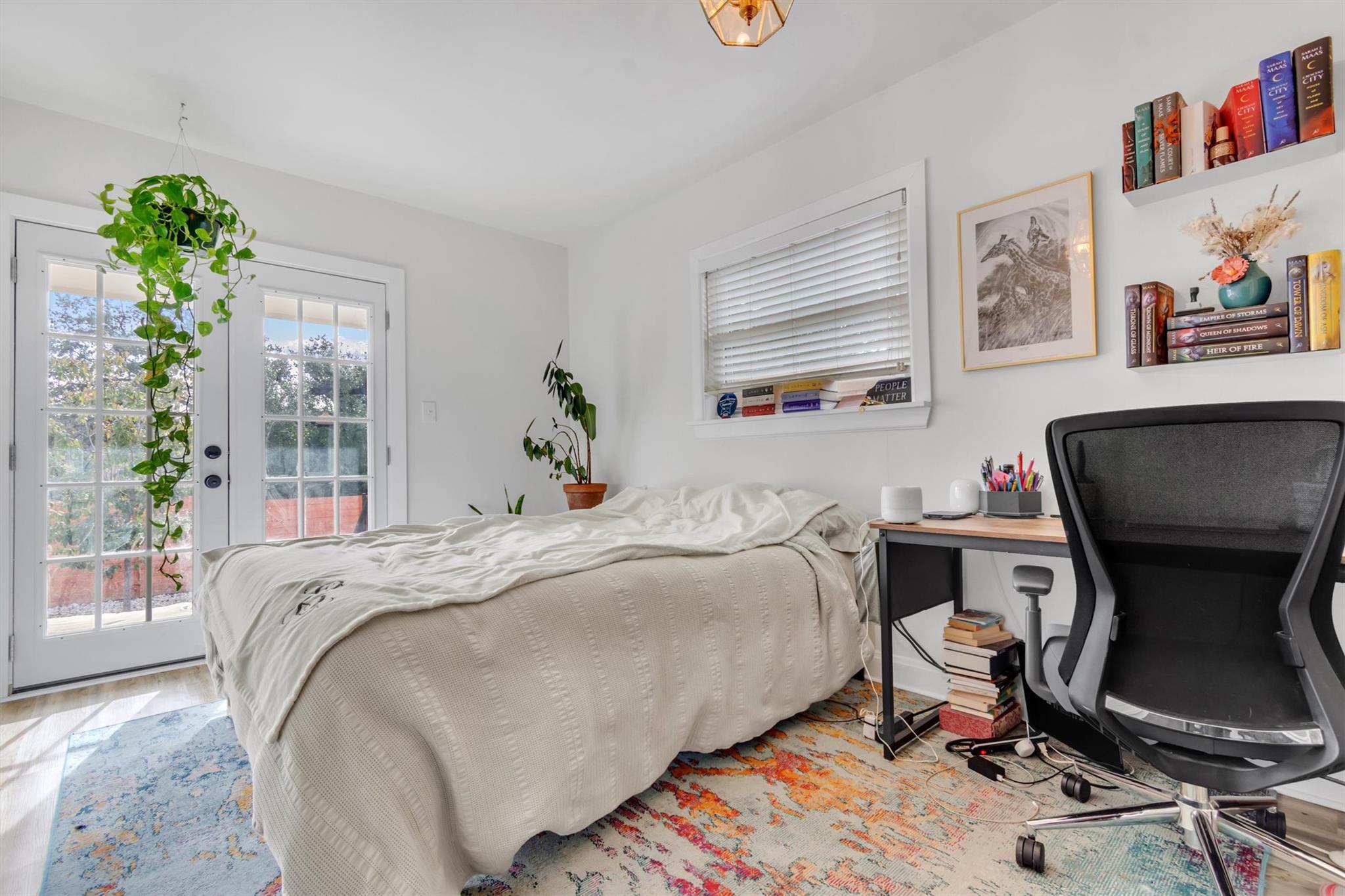 209 E Live Oak St # 1/2, Austin, TX 78704