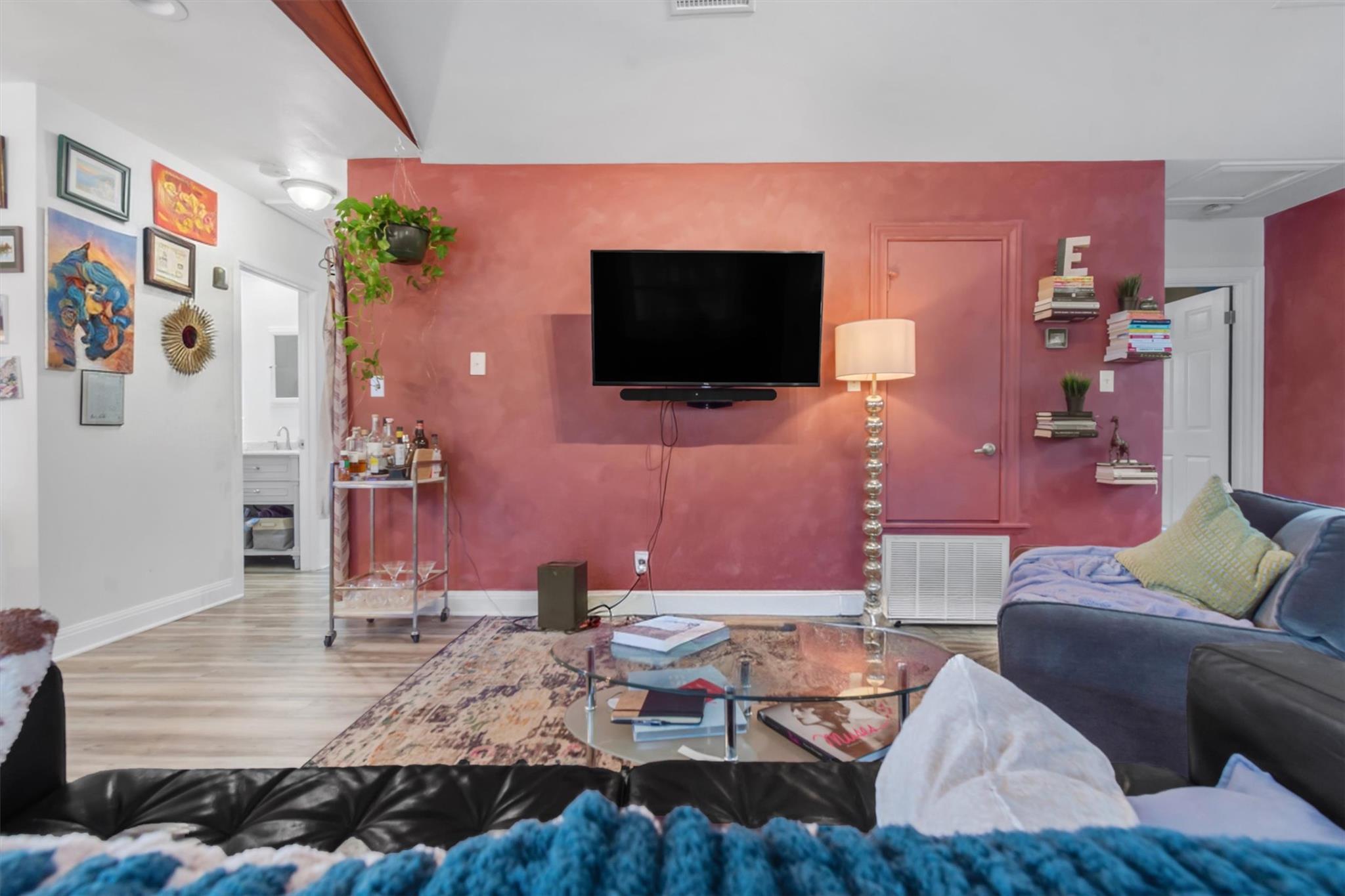 209 E Live Oak St # 1/2, Austin, TX 78704