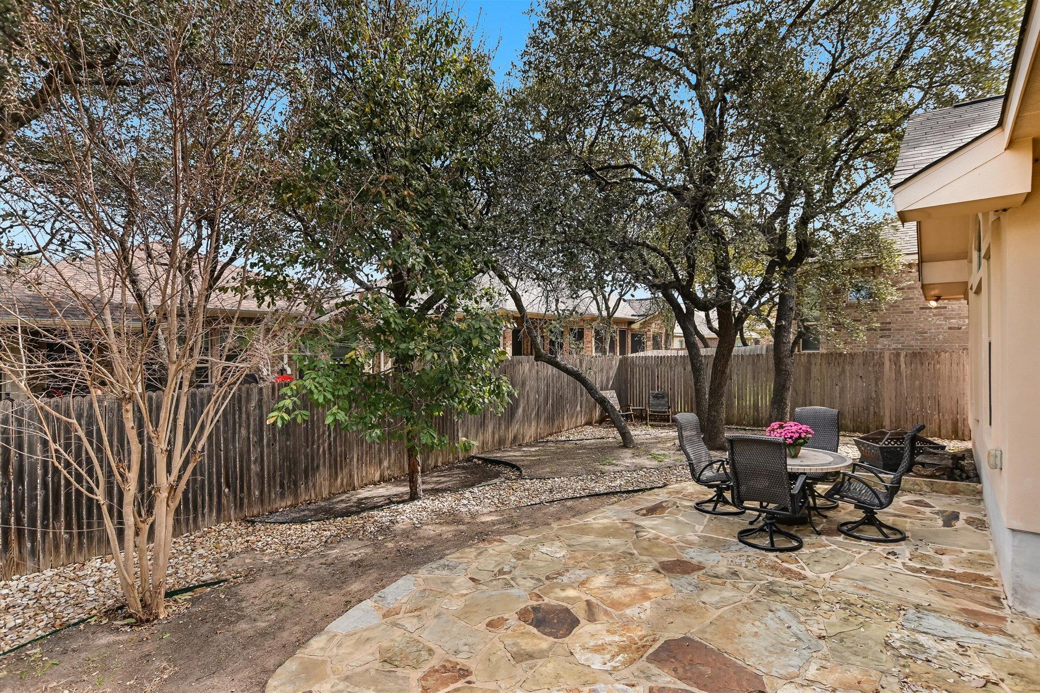 528 Loma Cedro Bnd, Leander, TX 78641