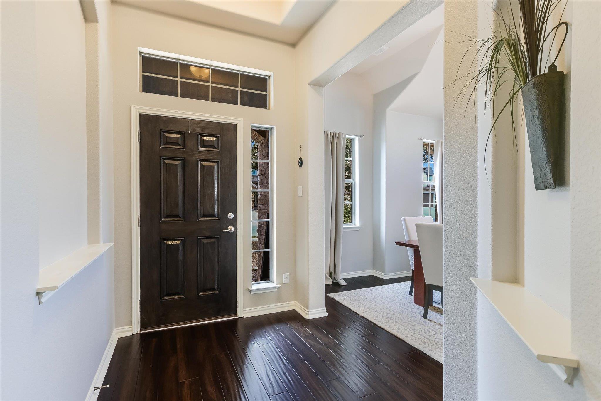 528 Loma Cedro Bnd, Leander, TX 78641