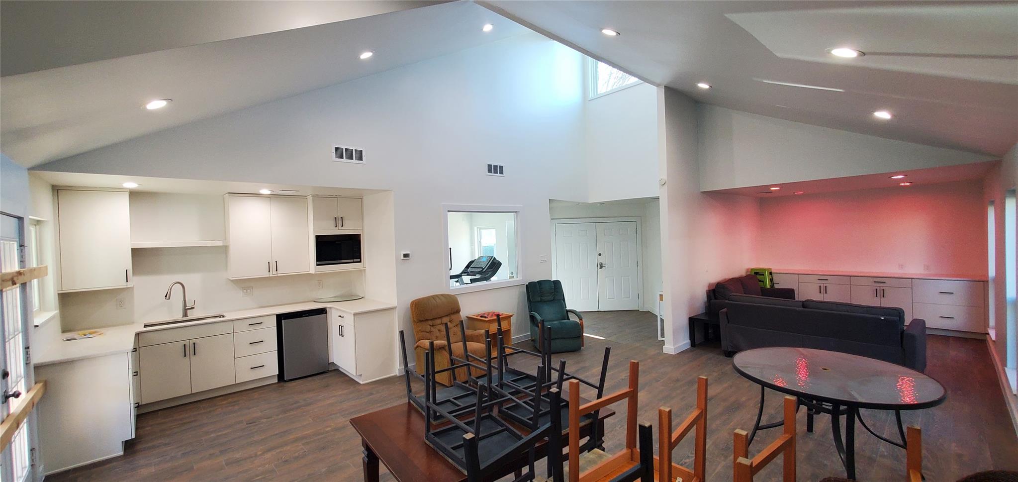 2018 W Rundberg Ln # 9A, Austin, TX 78758