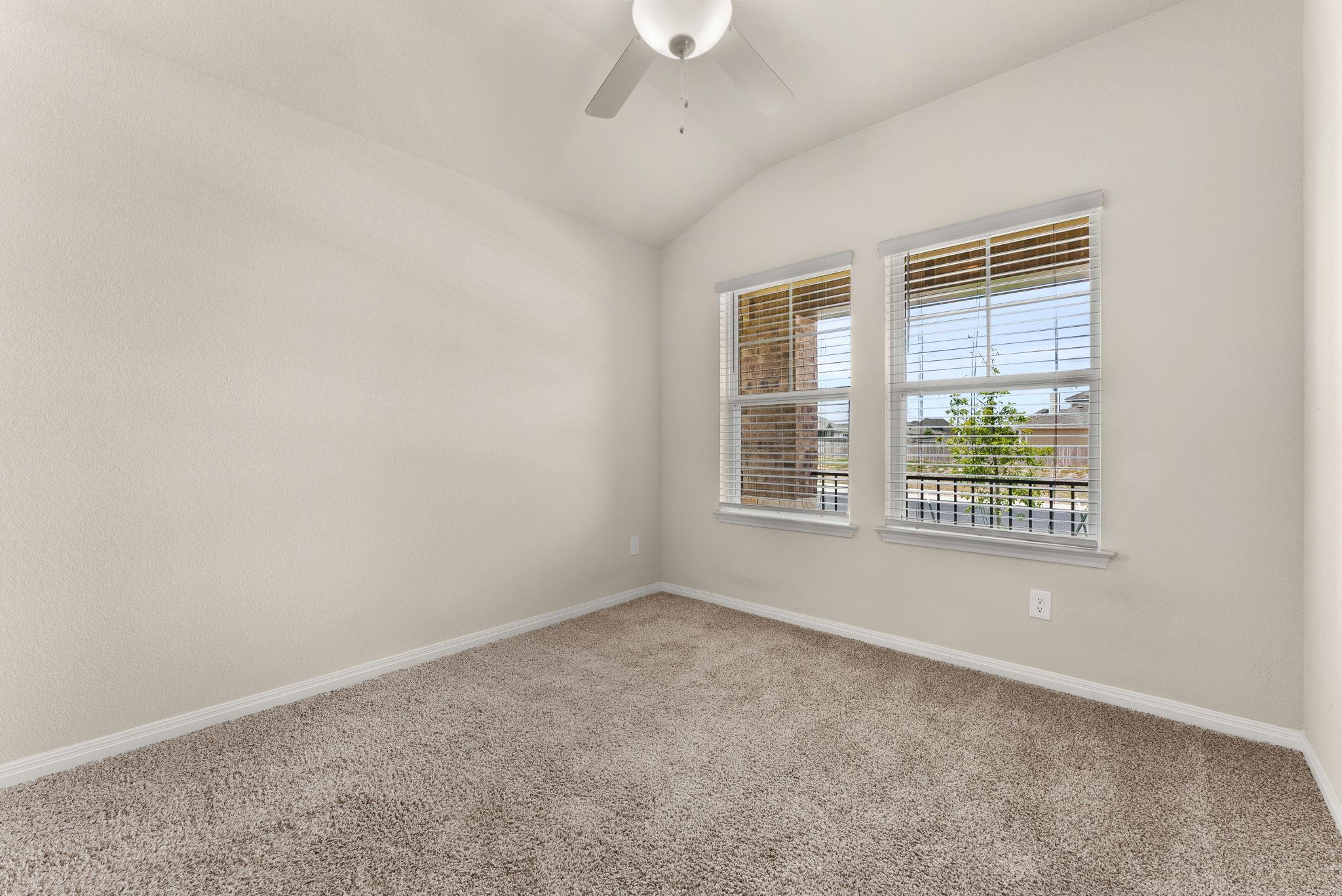 304 Giorgio Moroder Dr, Hutto, TX 78634