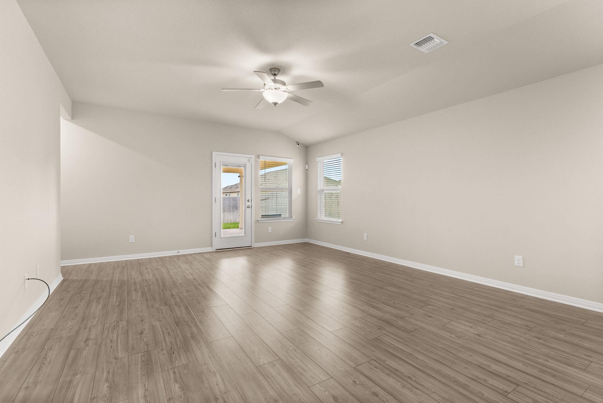 304 Giorgio Moroder Dr, Hutto, TX 78634