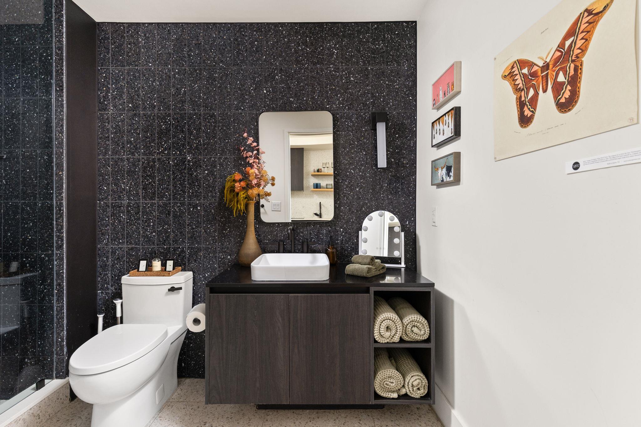 48 East Ave # 2002, Austin, TX 78701